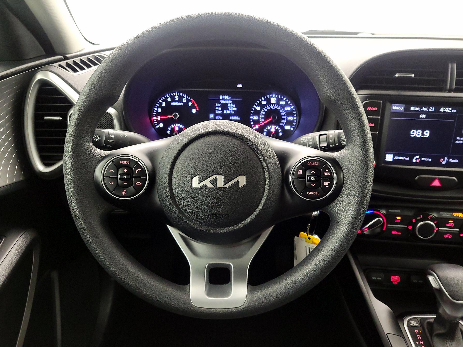 Thumbnail: 2022 Kia Soul - 10