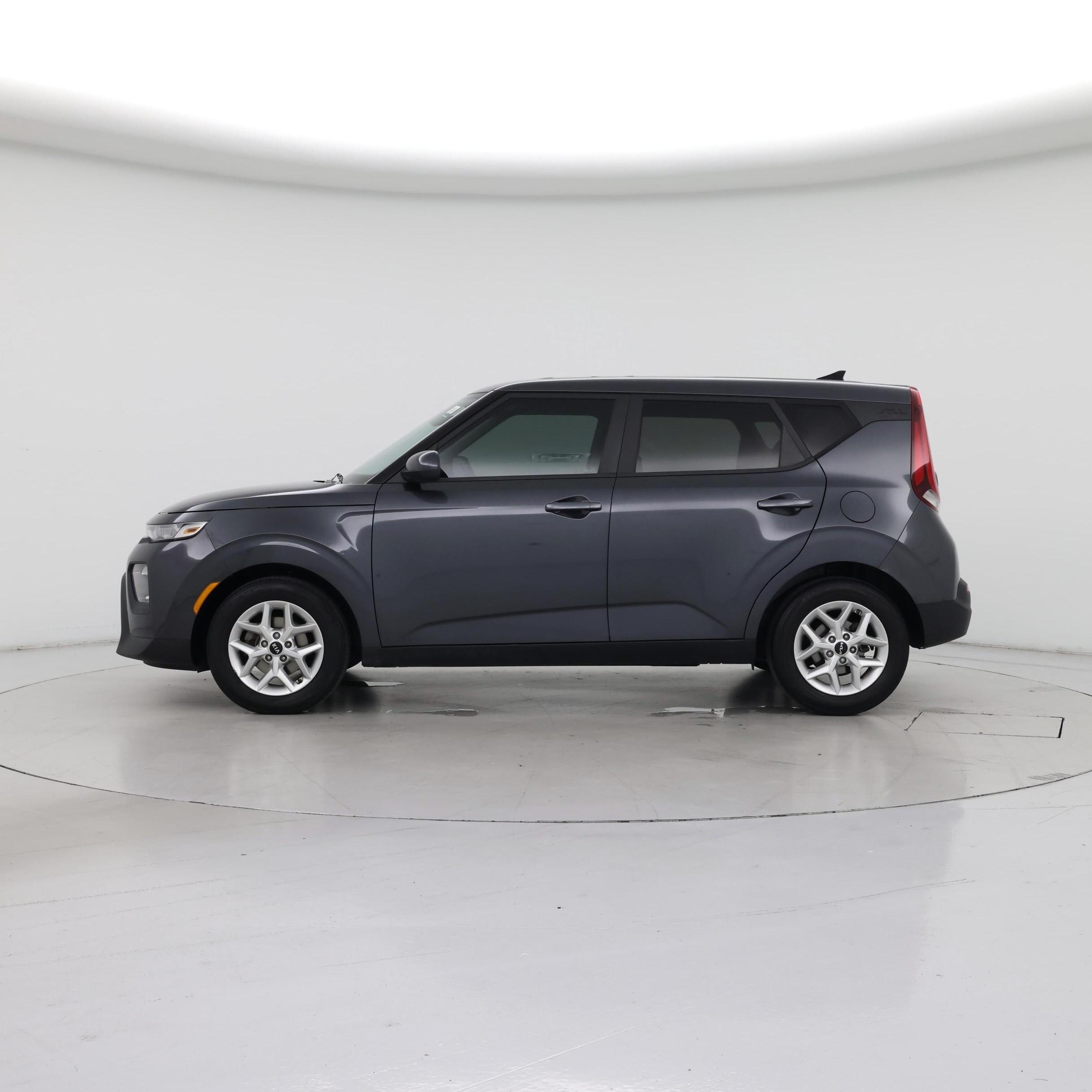 Thumbnail: 2022 Kia Soul - 3