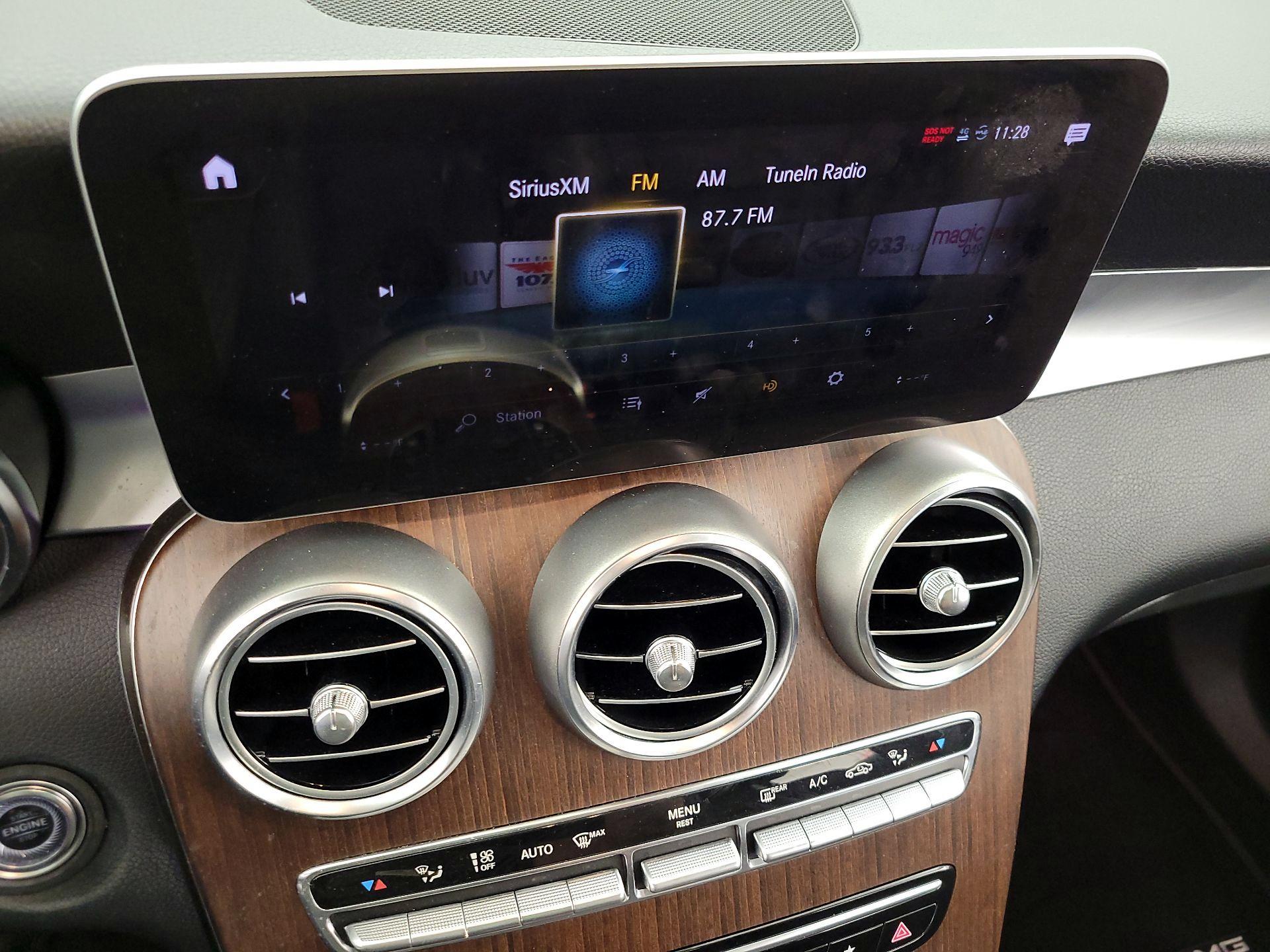 Thumbnail: 2020 Mercedes-Benz GLC - 16