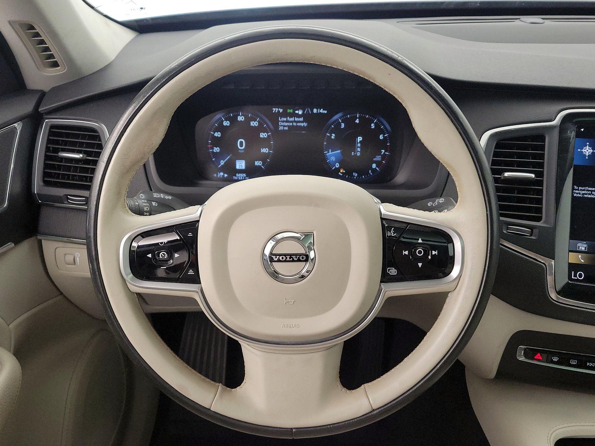 Thumbnail: 2020 Volvo XC90 - 10