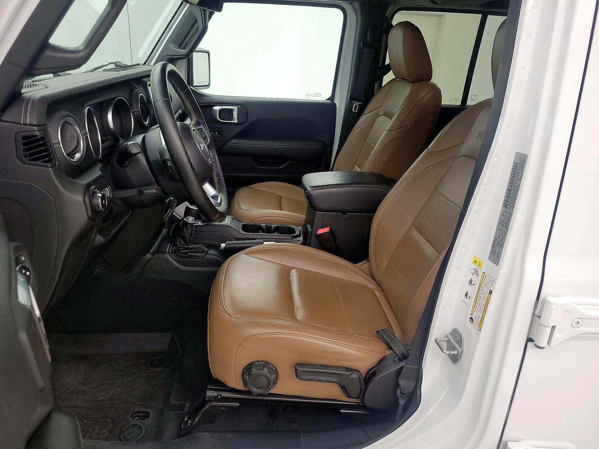 Thumbnail: 2020 Jeep Wrangler - 11
