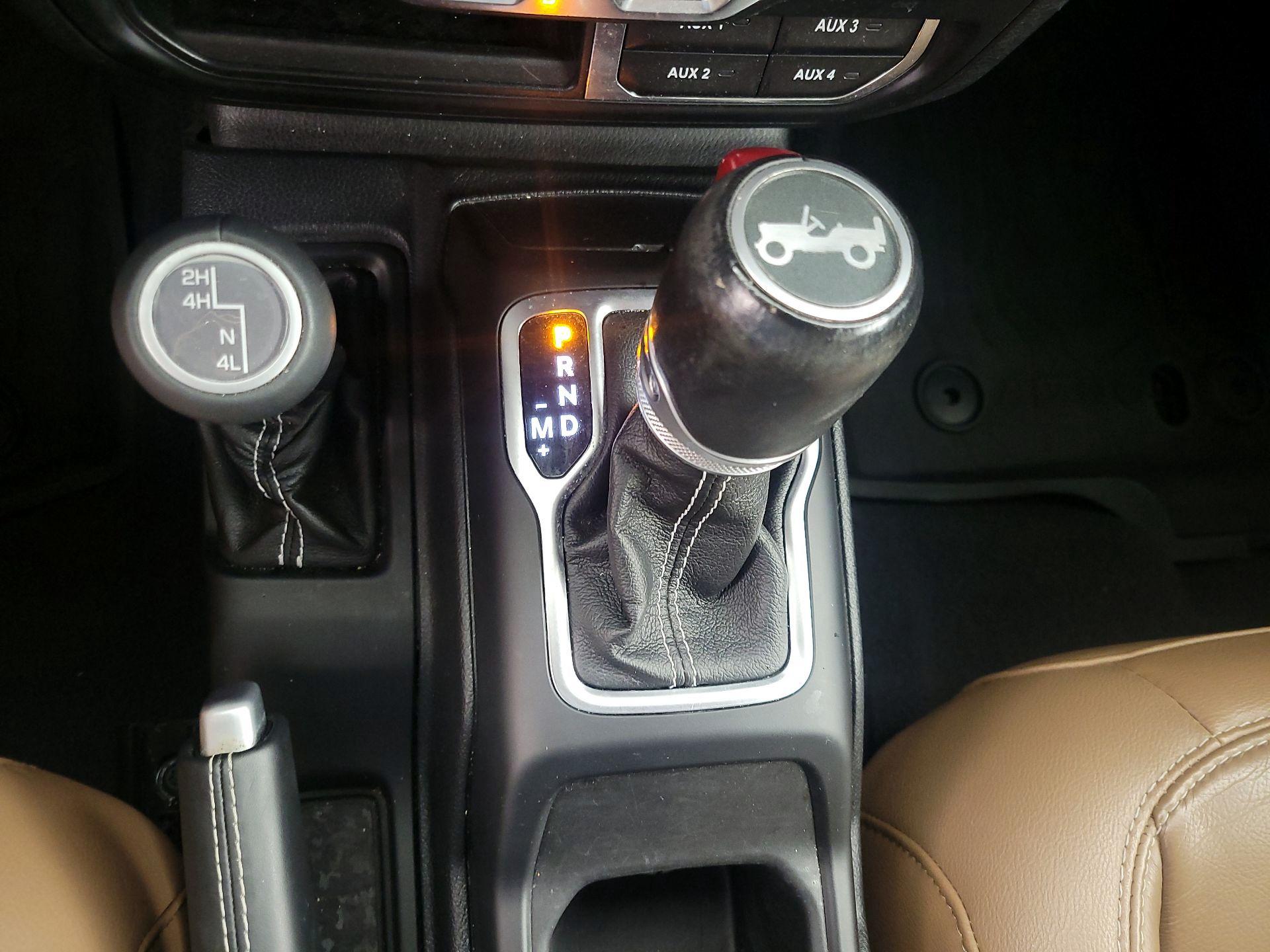 Thumbnail: 2020 Jeep Wrangler - 18