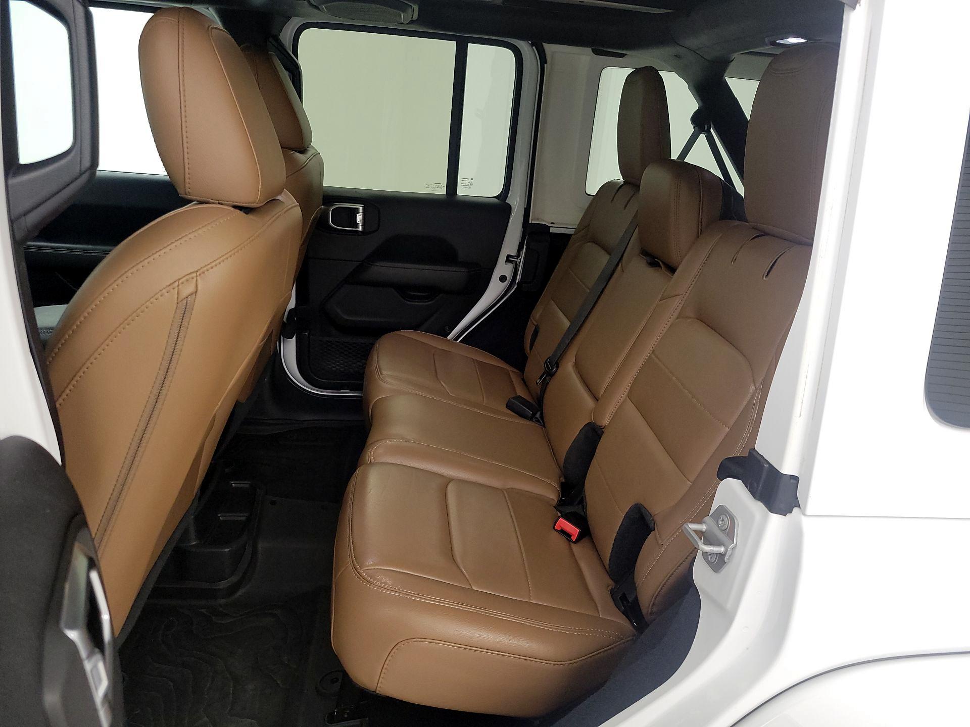 Thumbnail: 2020 Jeep Wrangler - 20