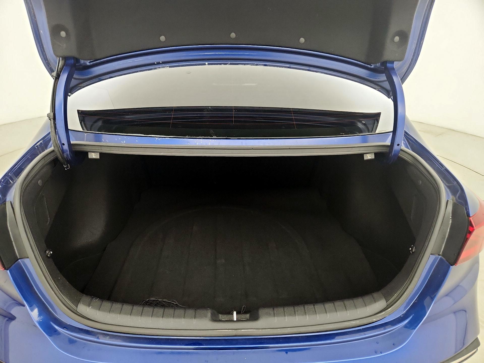 Thumbnail: 2019 Kia Forte - 20