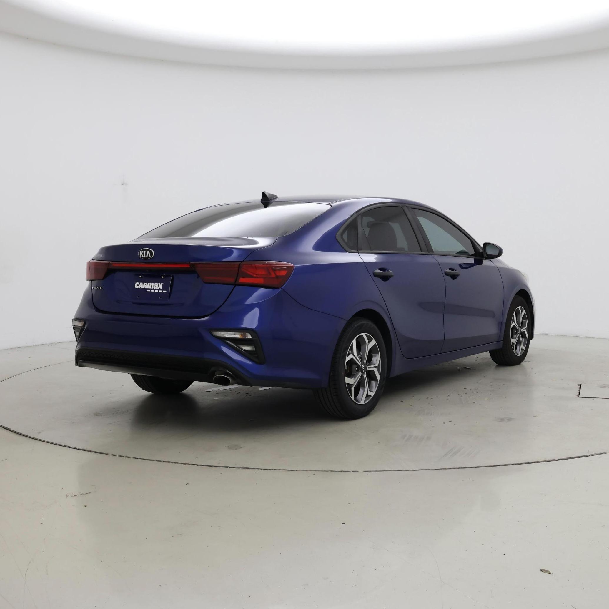 Thumbnail: 2019 Kia Forte - 8