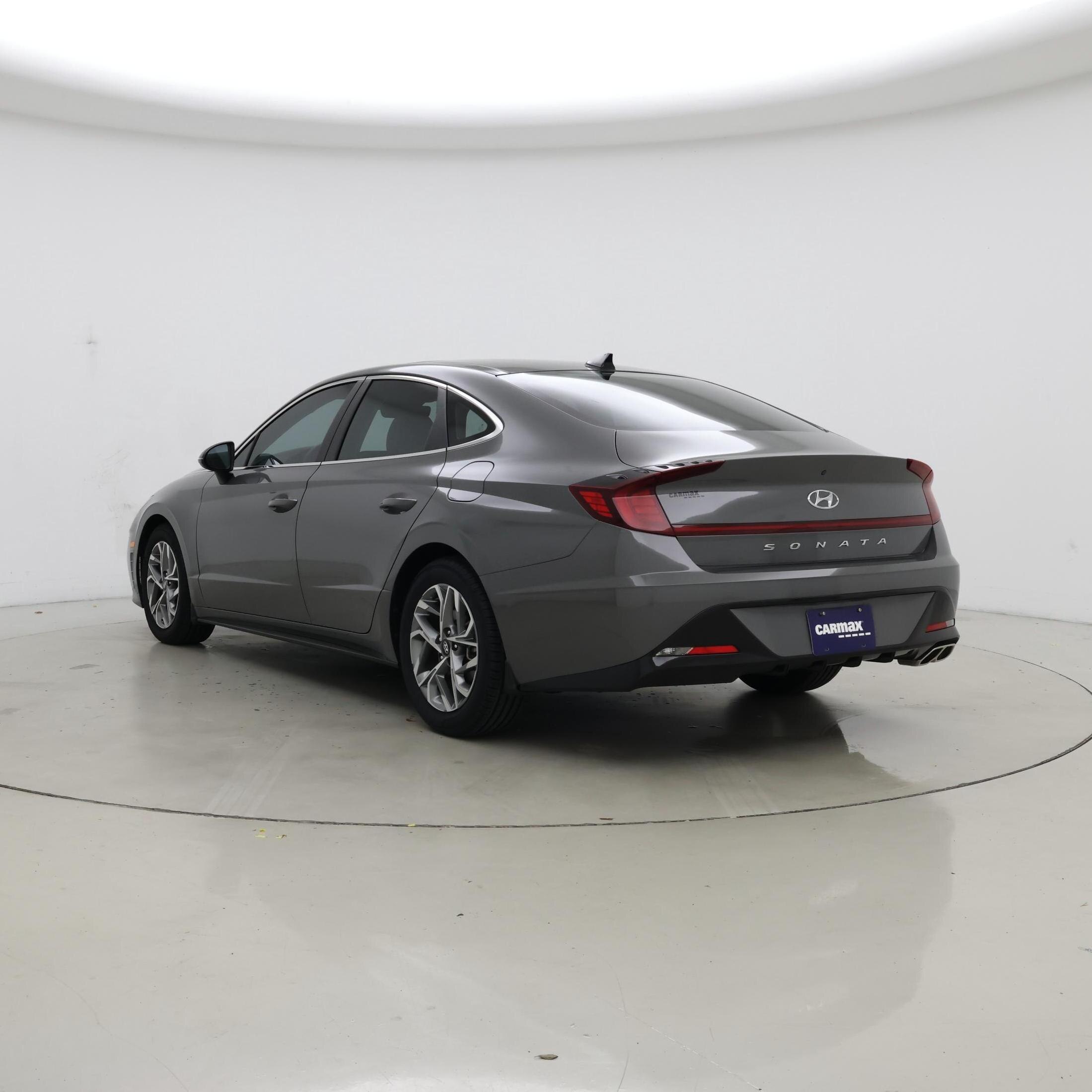 Thumbnail: 2022 Hyundai Sonata - 2