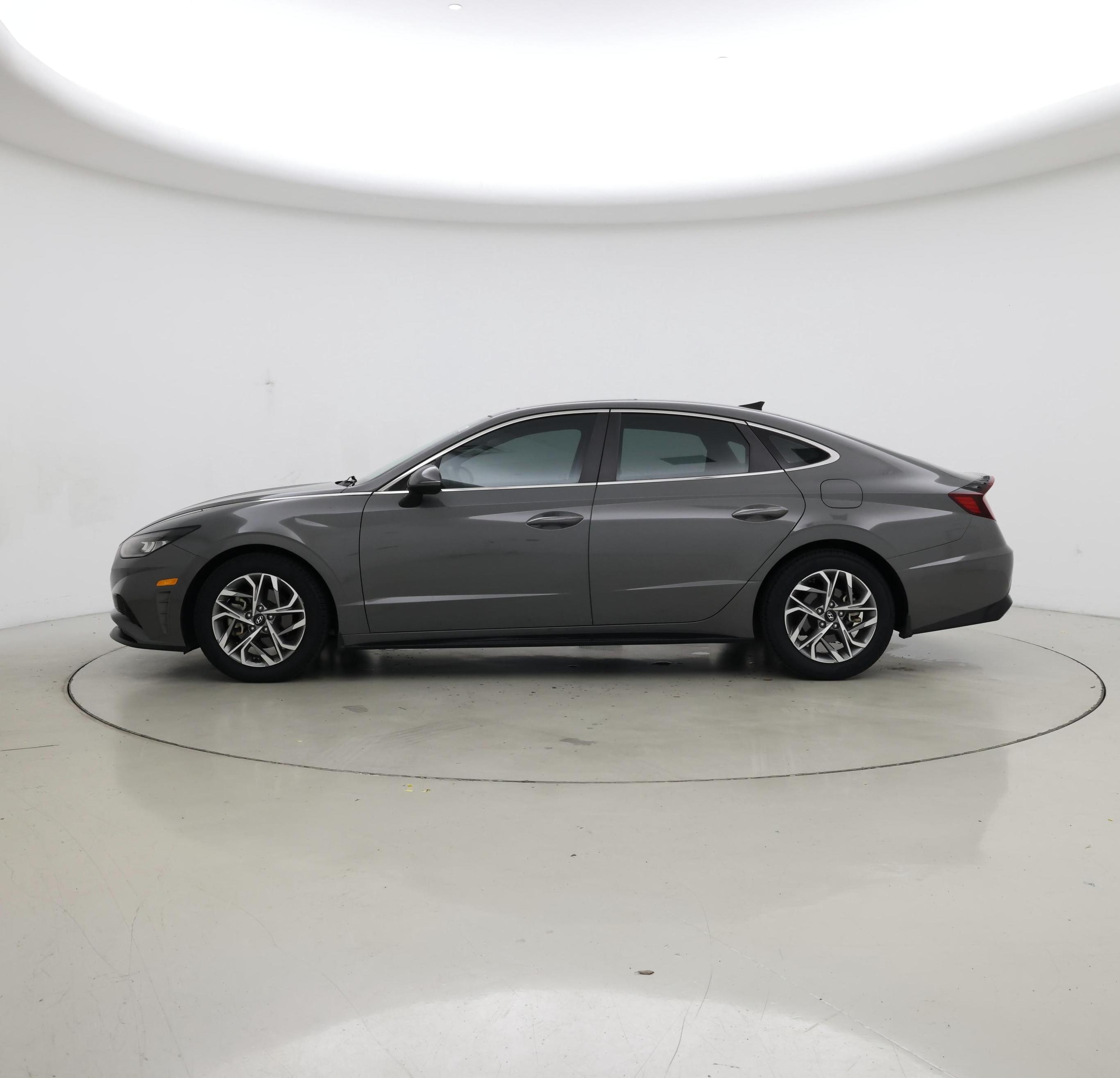 Thumbnail: 2022 Hyundai Sonata - 3