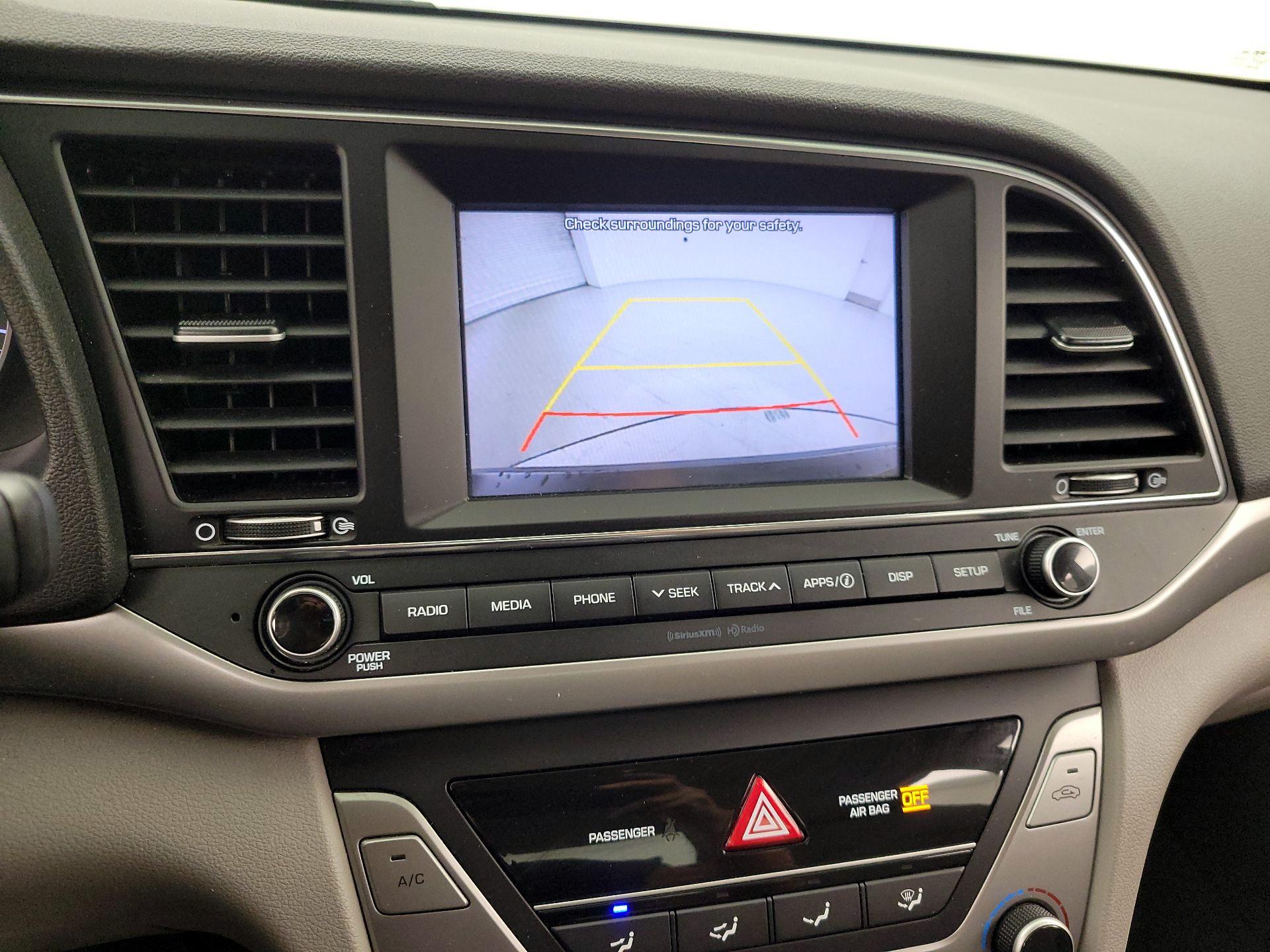 Thumbnail: 2018 Hyundai Elantra - 14