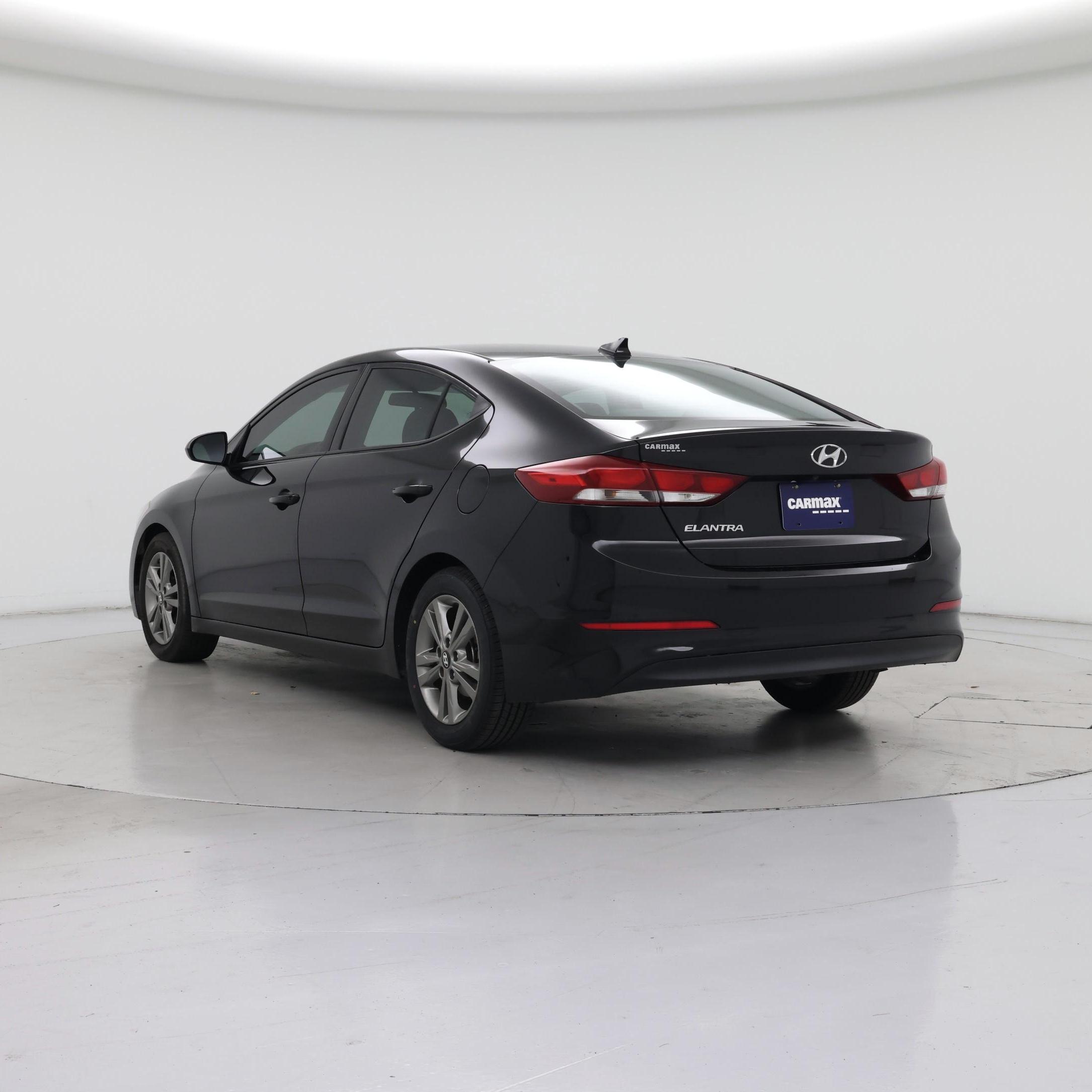 Thumbnail: 2018 Hyundai Elantra - 2
