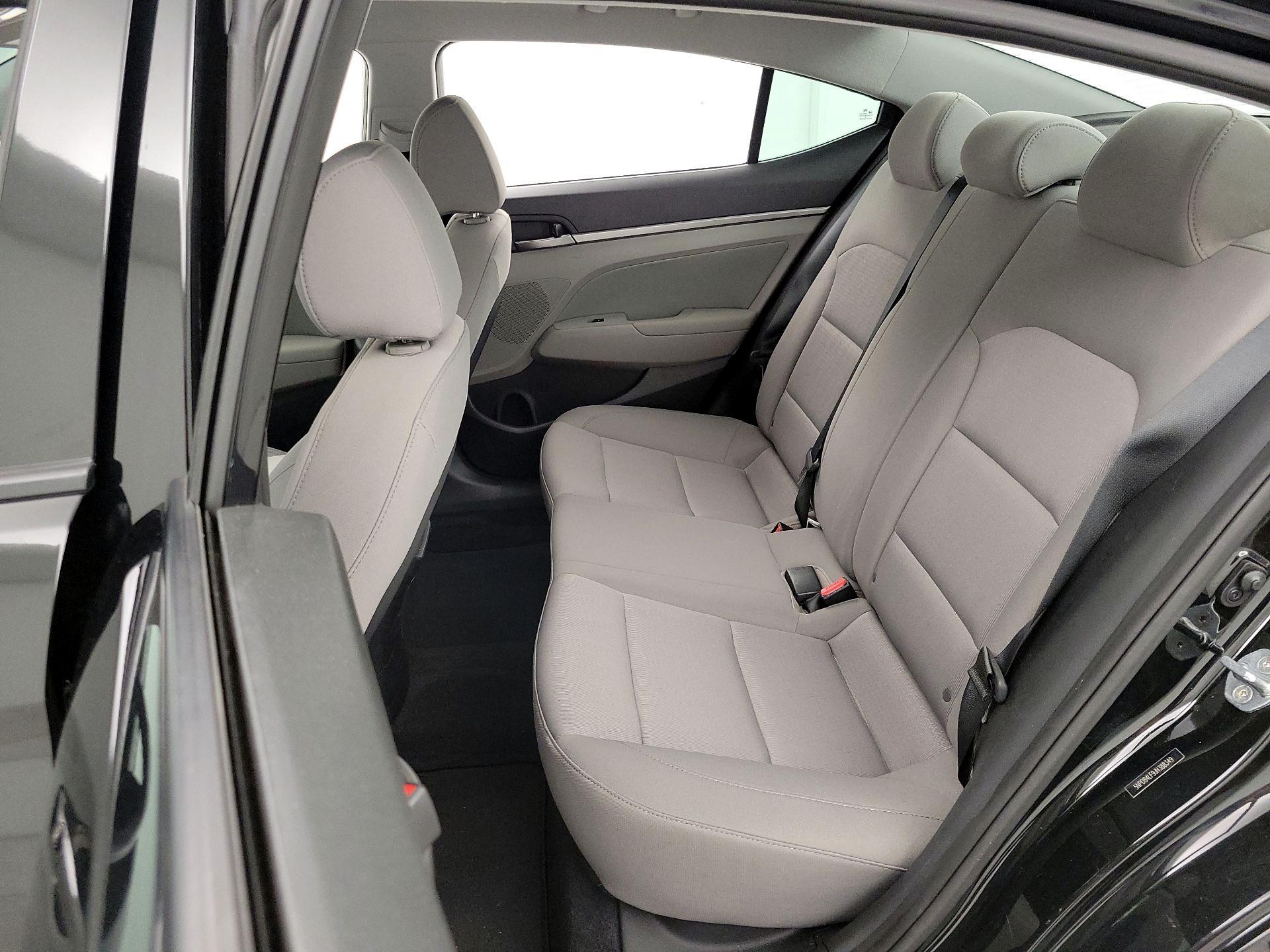 Thumbnail: 2018 Hyundai Elantra - 19