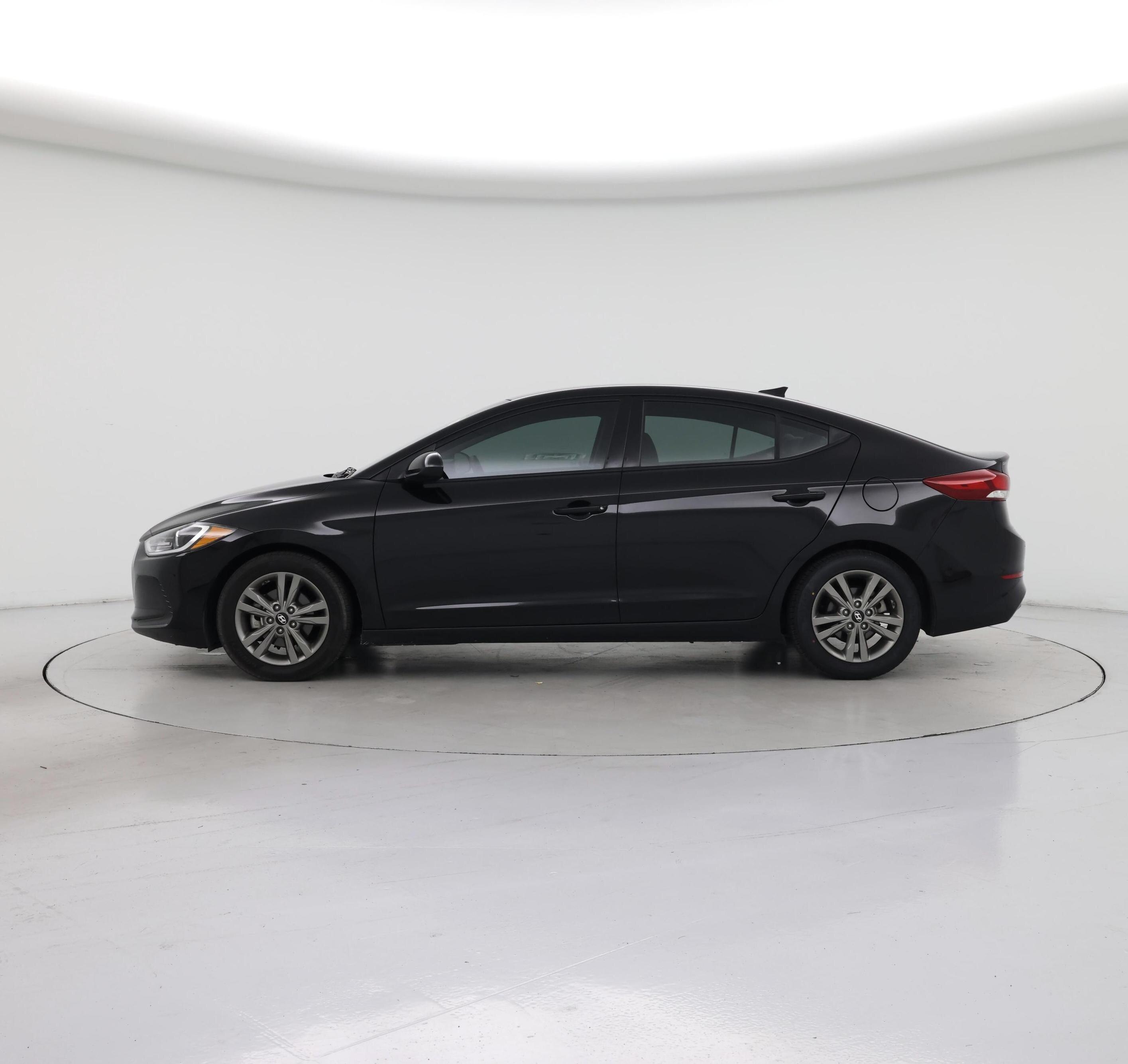 Thumbnail: 2018 Hyundai Elantra - 3