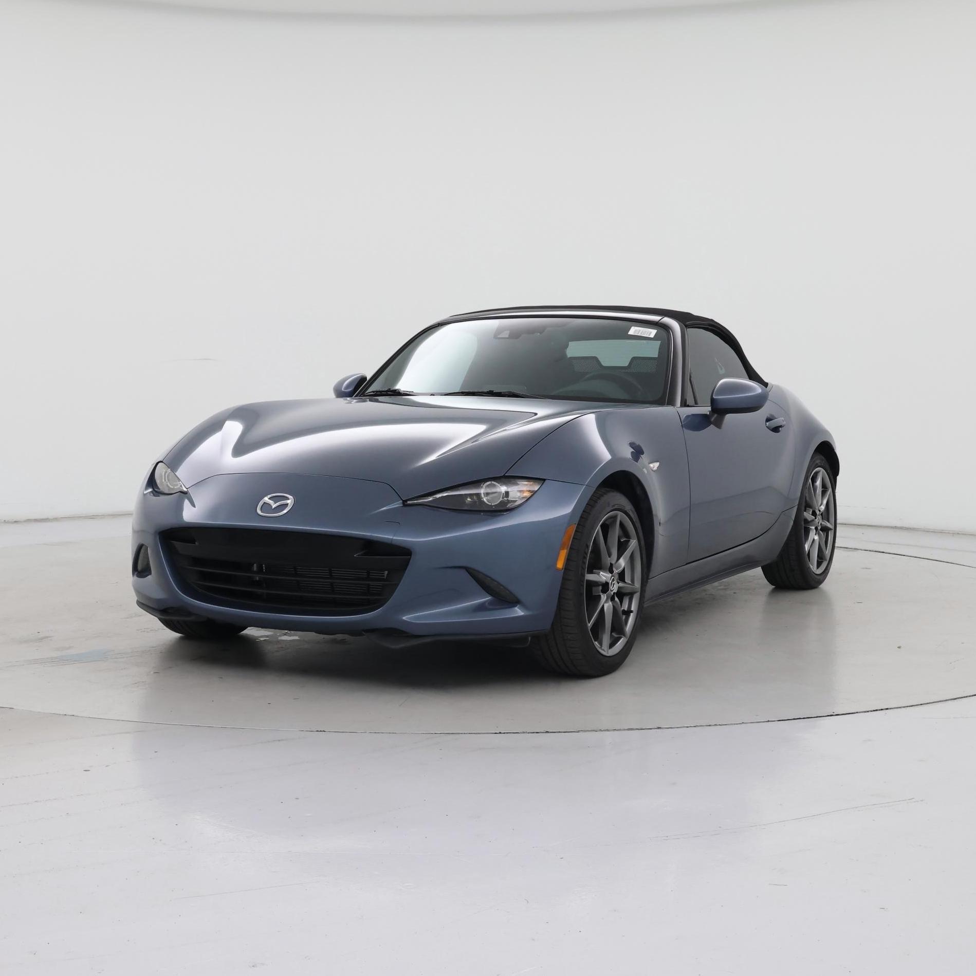 Thumbnail: 2016 Mazda MX-5 Miata - 4