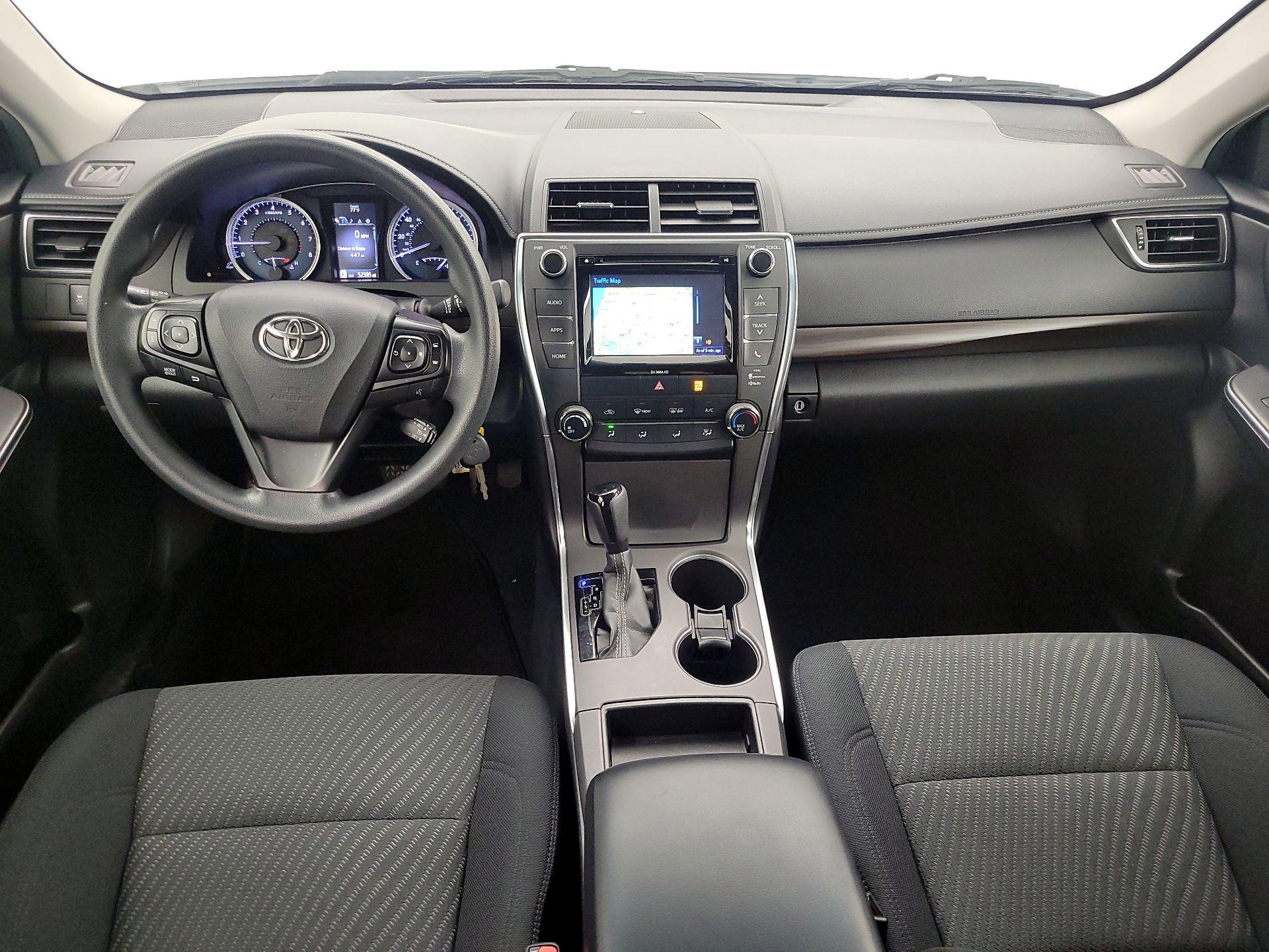 Thumbnail: 2017 Toyota Camry - 9