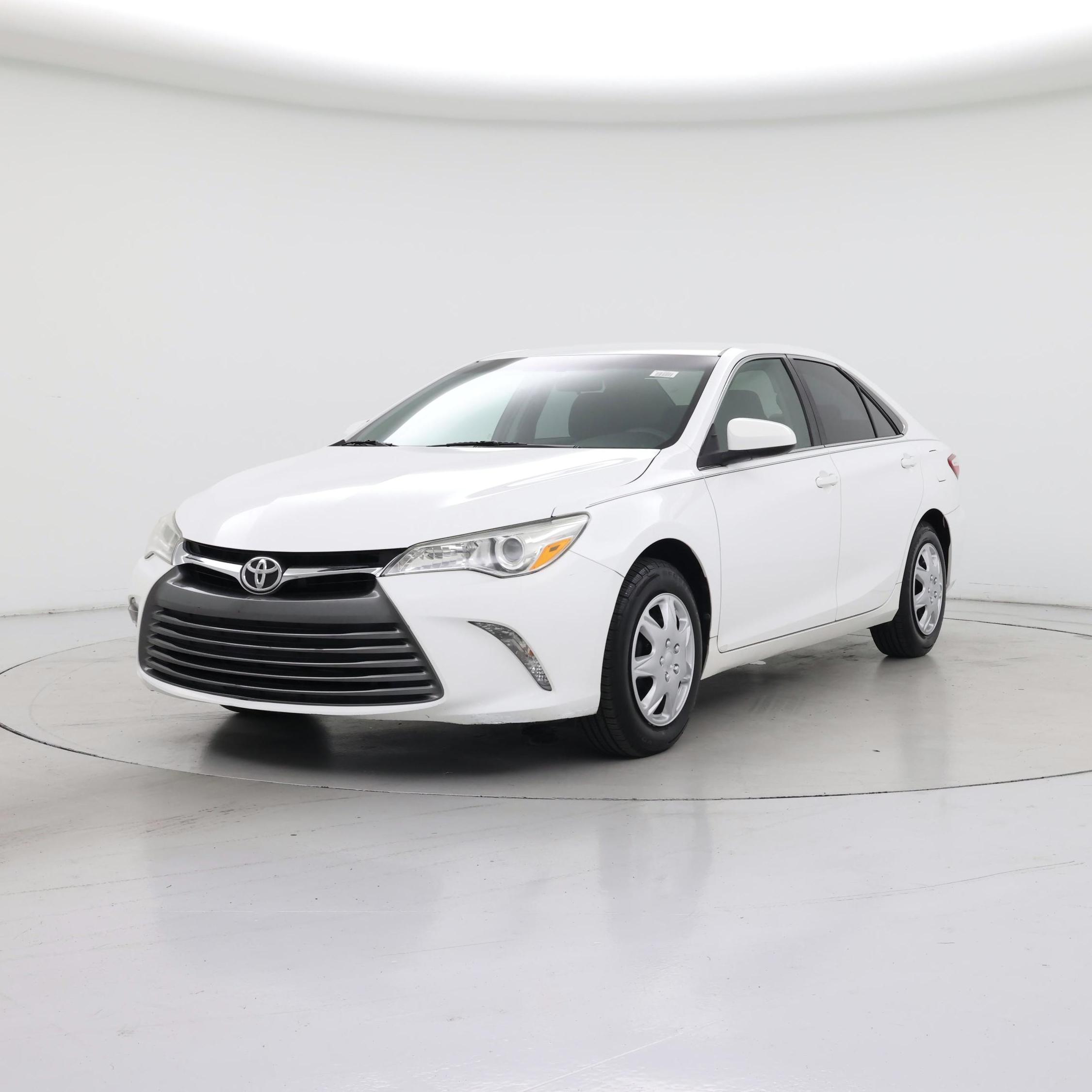 Thumbnail: 2017 Toyota Camry - 4