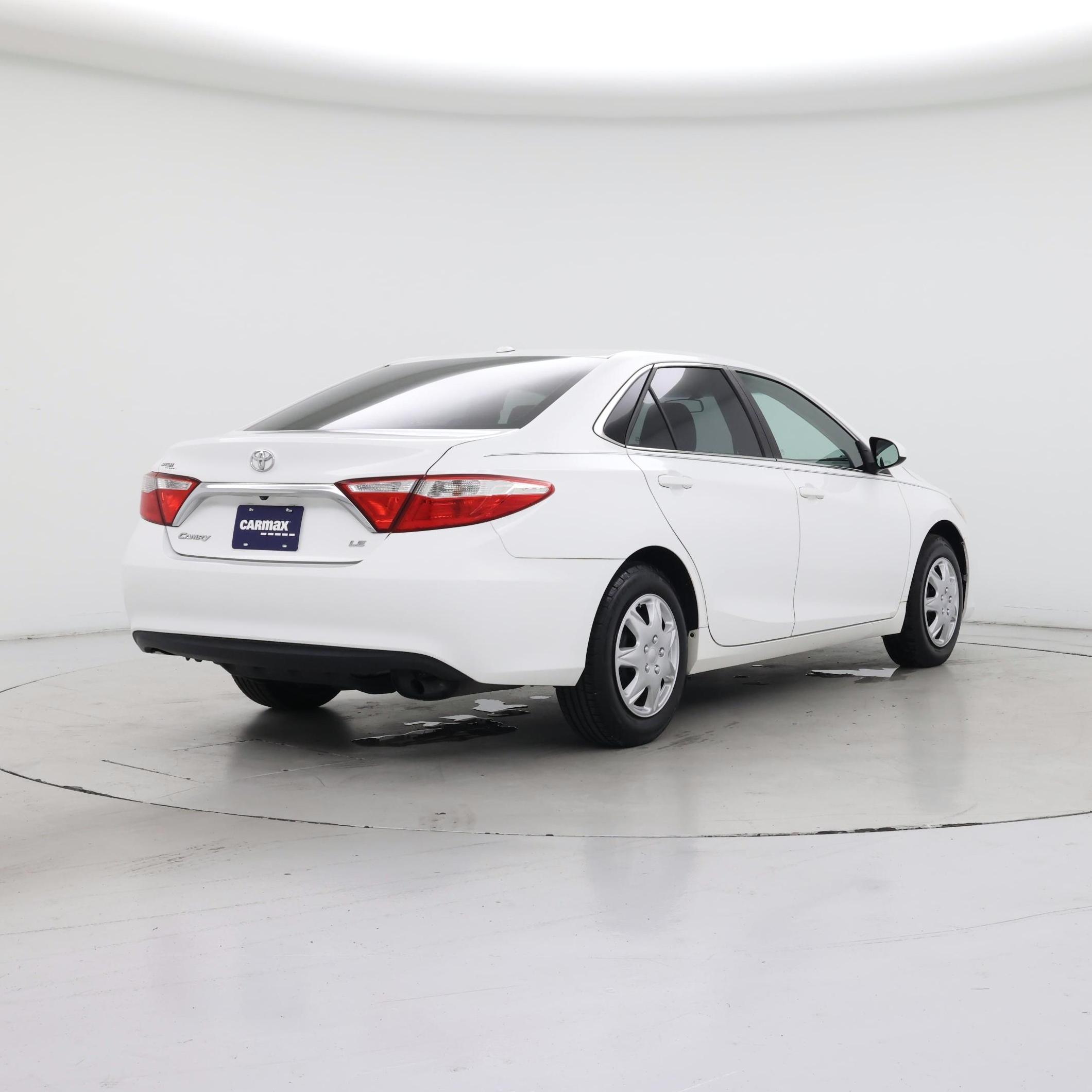 Thumbnail: 2017 Toyota Camry - 8