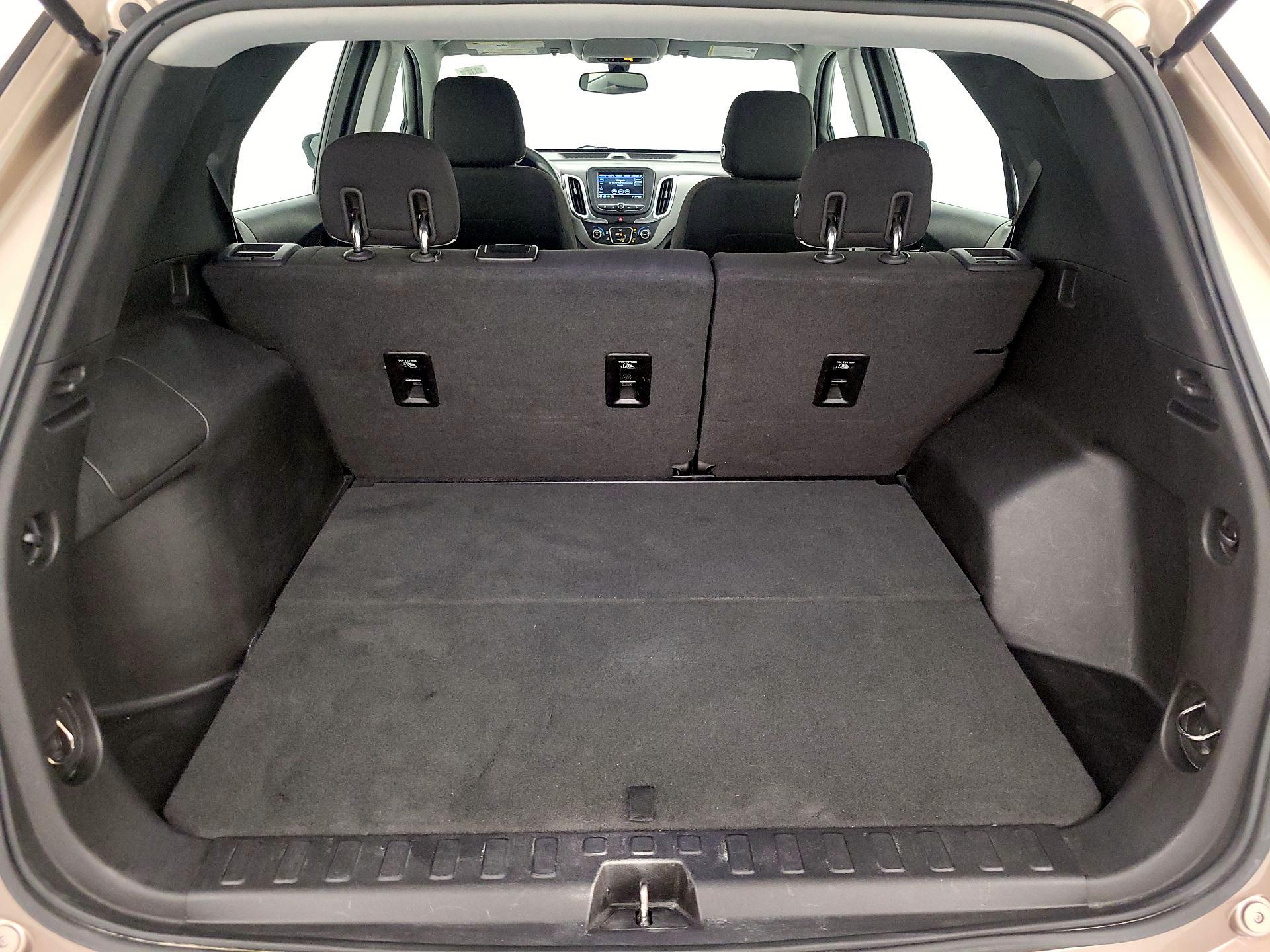 Thumbnail: 2019 Chevrolet Equinox - 20