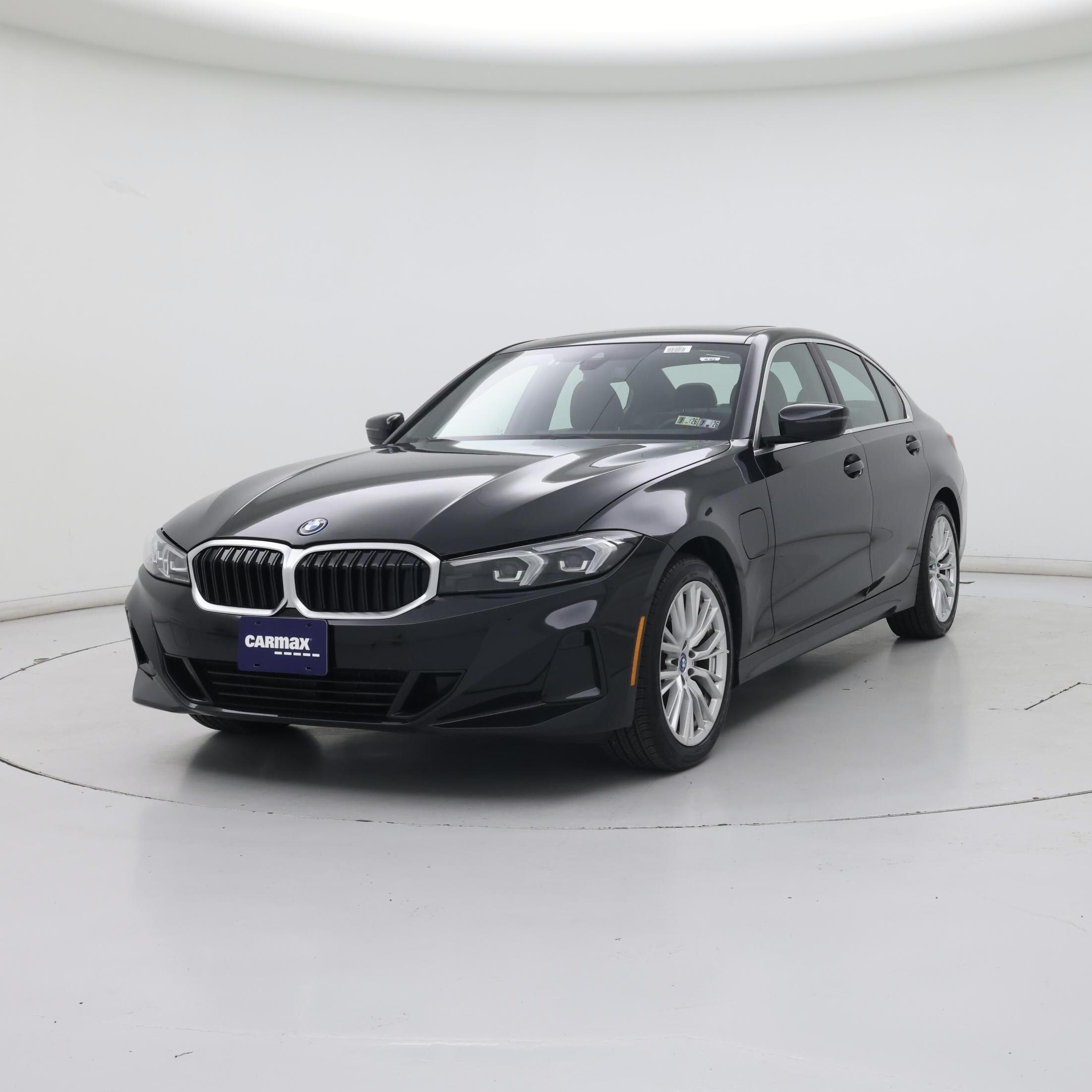Thumbnail: 2024 BMW 3 Series - 4
