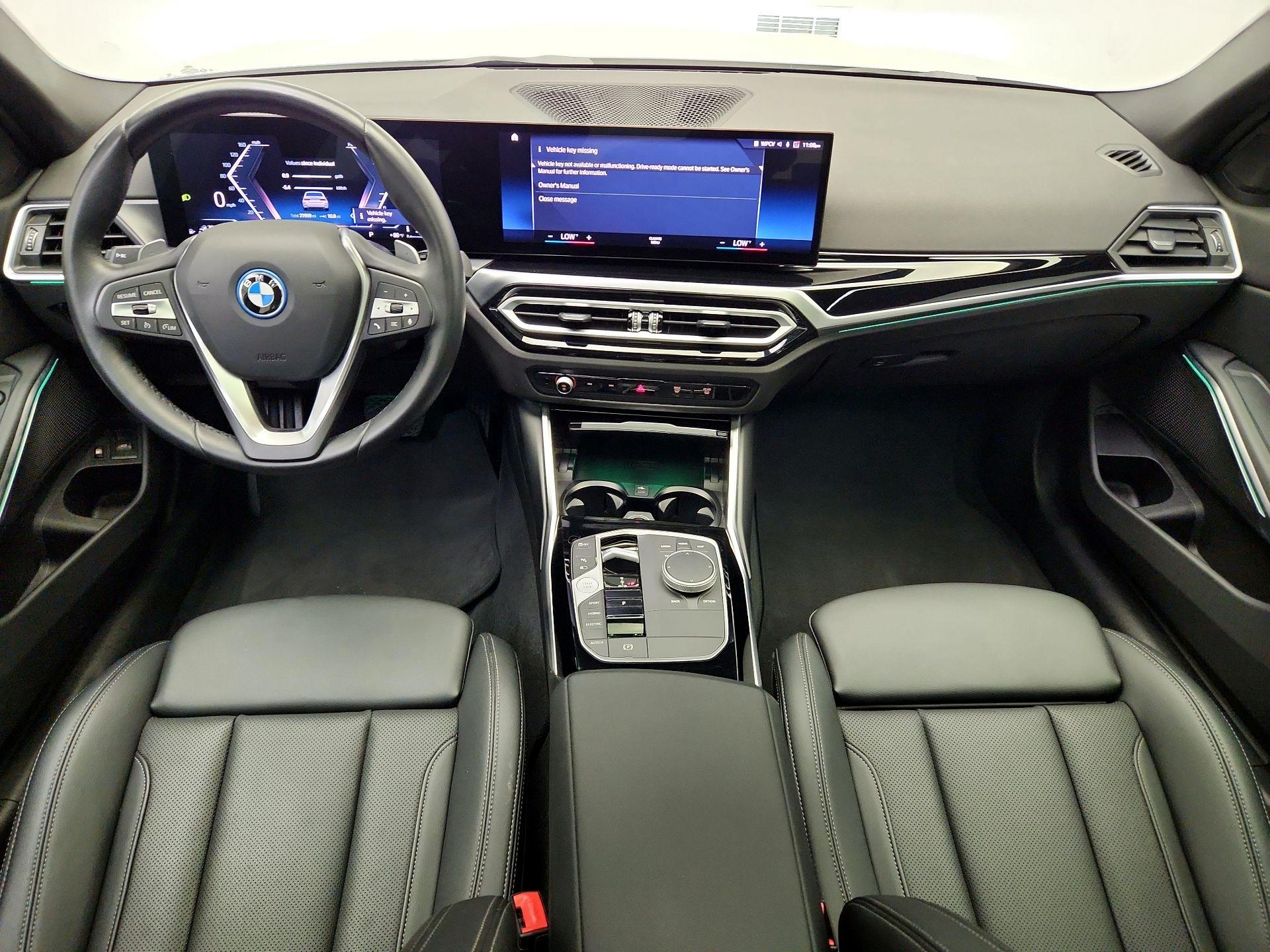 Thumbnail: 2024 BMW 3 Series - 9