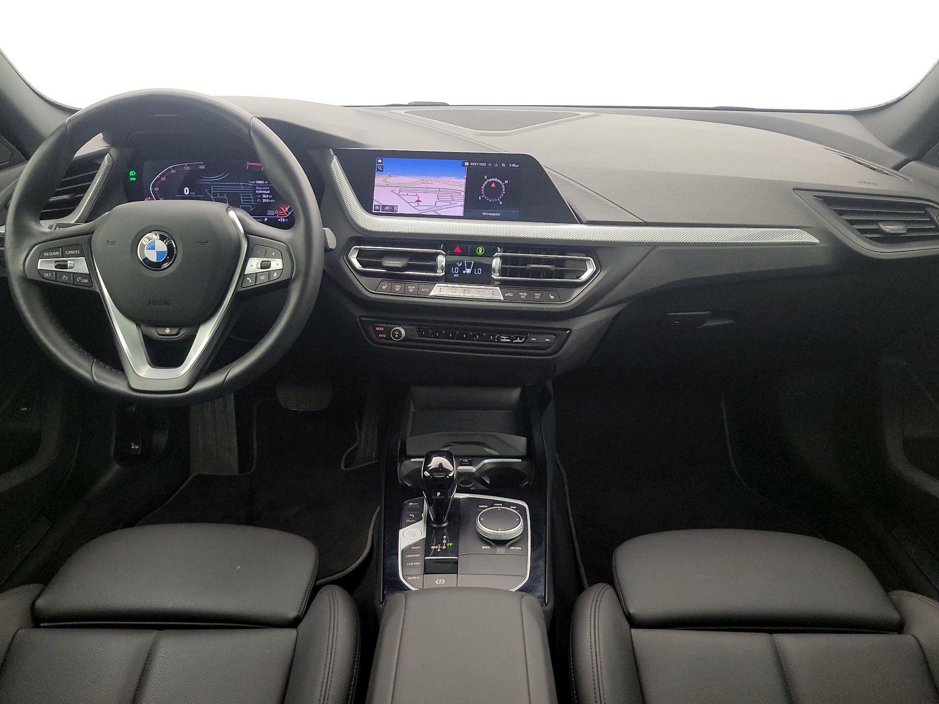Thumbnail: 2024 BMW 2 Series - 9