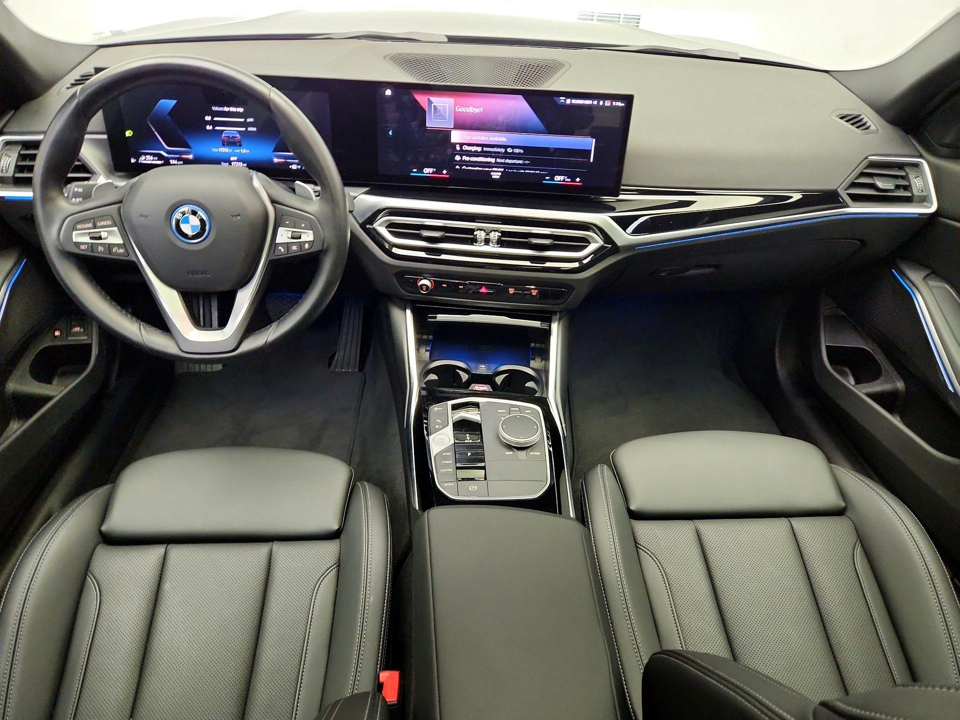 Thumbnail: 2024 BMW 3 Series - 9