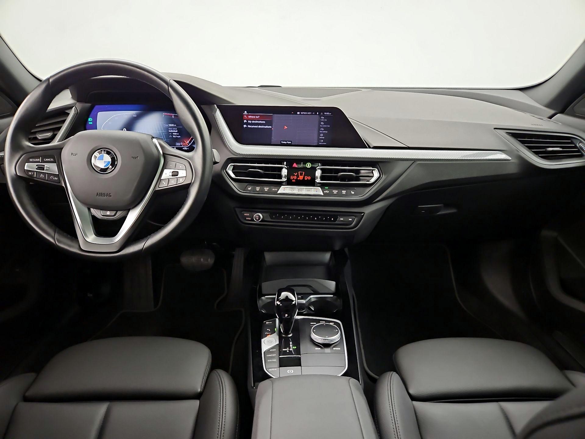 Thumbnail: 2024 BMW 2 Series - 9