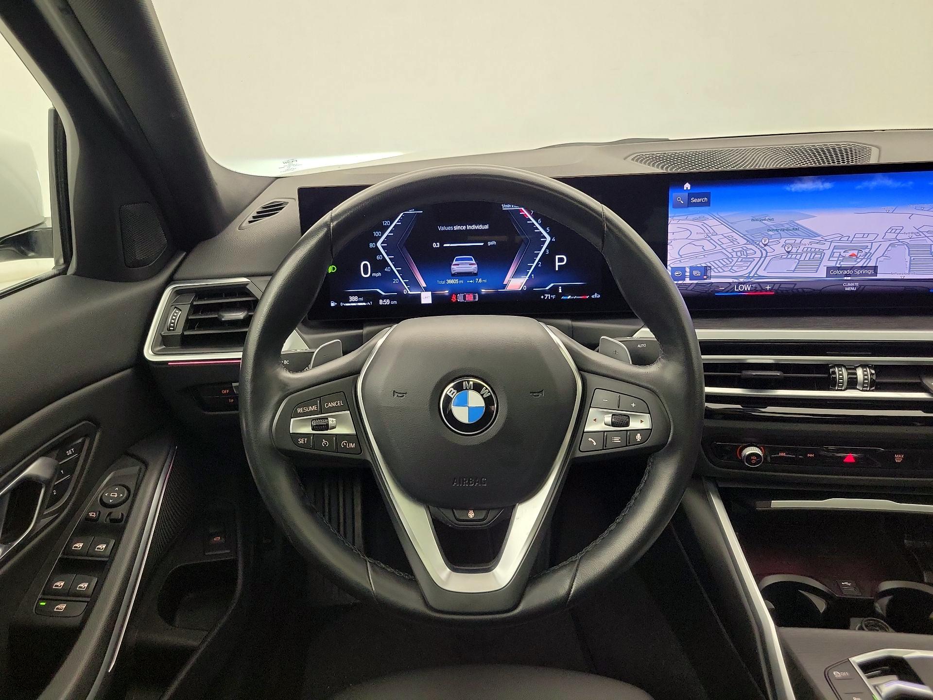 Thumbnail: 2024 BMW 3 Series - 10