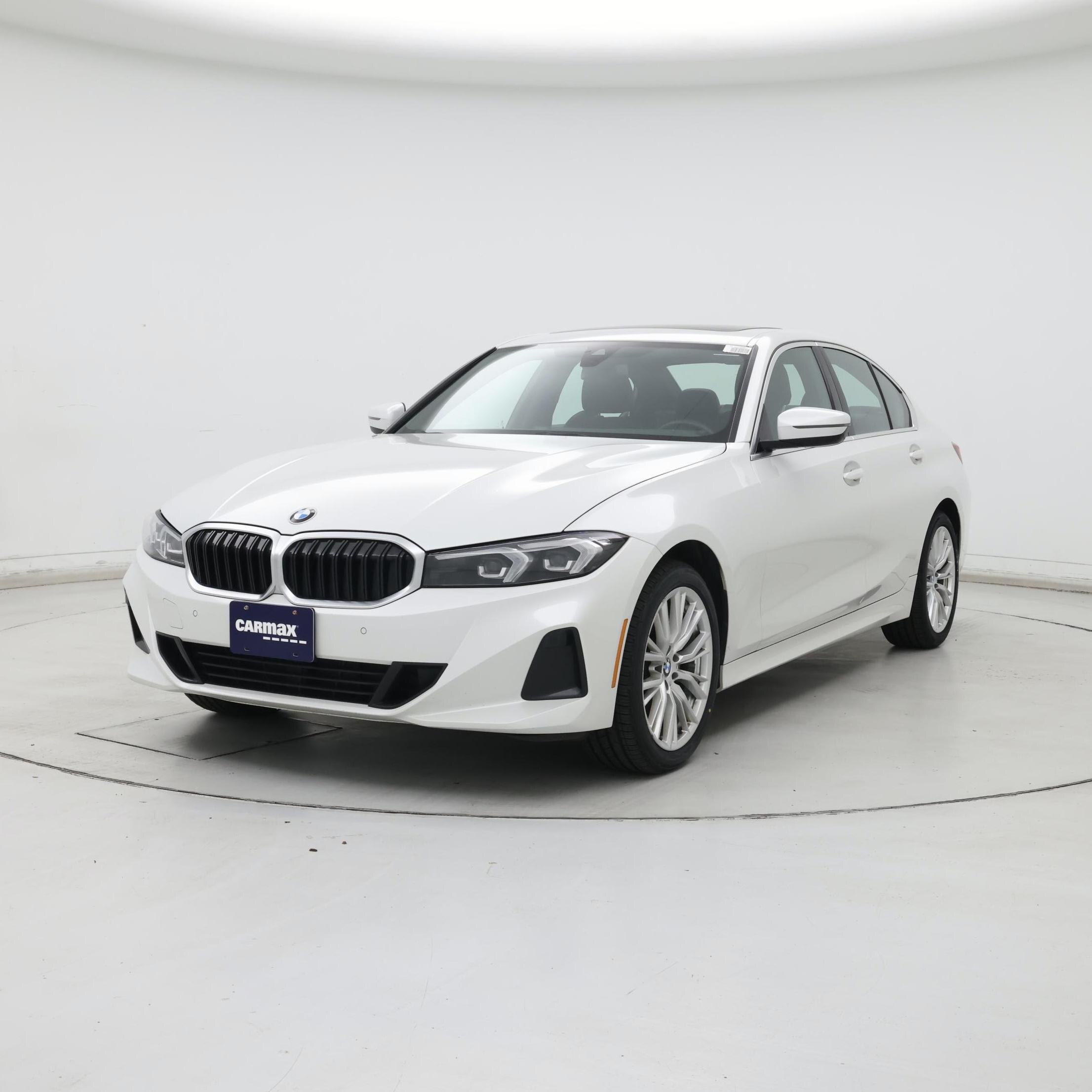 Thumbnail: 2024 BMW 3 Series - 4