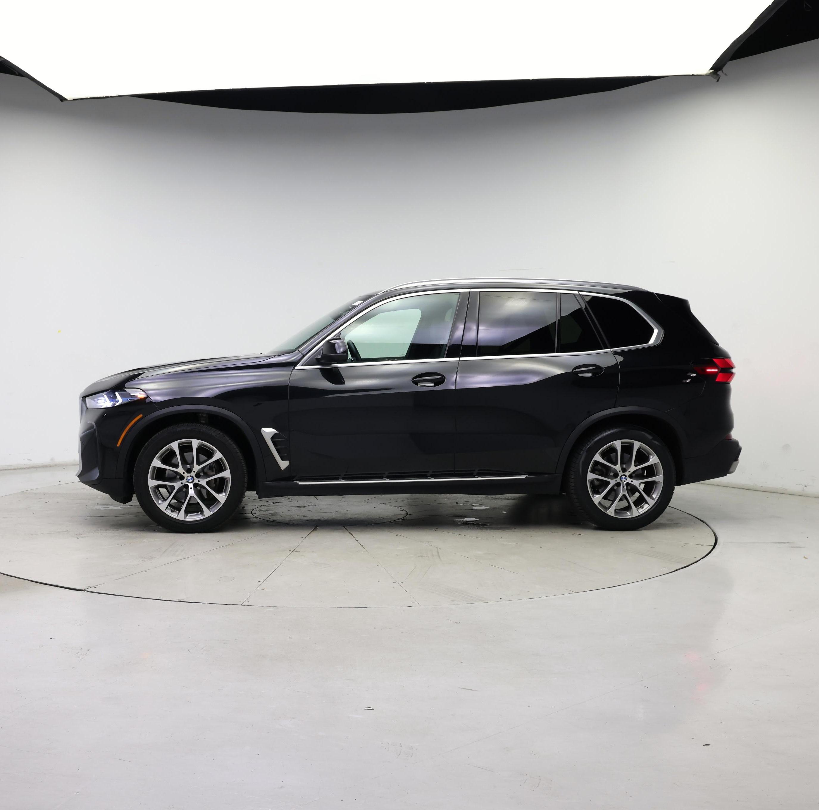 Thumbnail: 2024 BMW X5 - 3