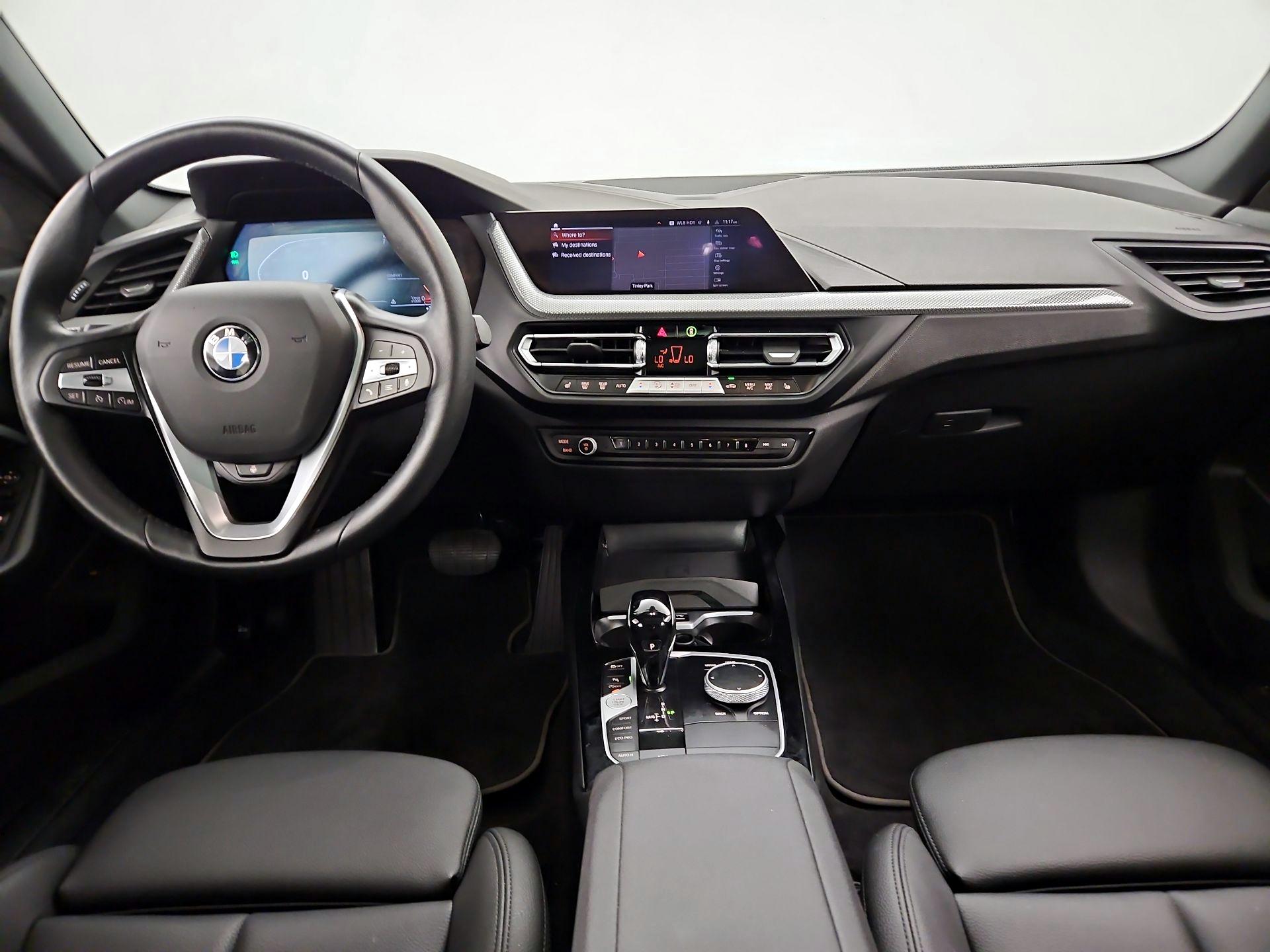 Thumbnail: 2024 BMW 2 Series - 9