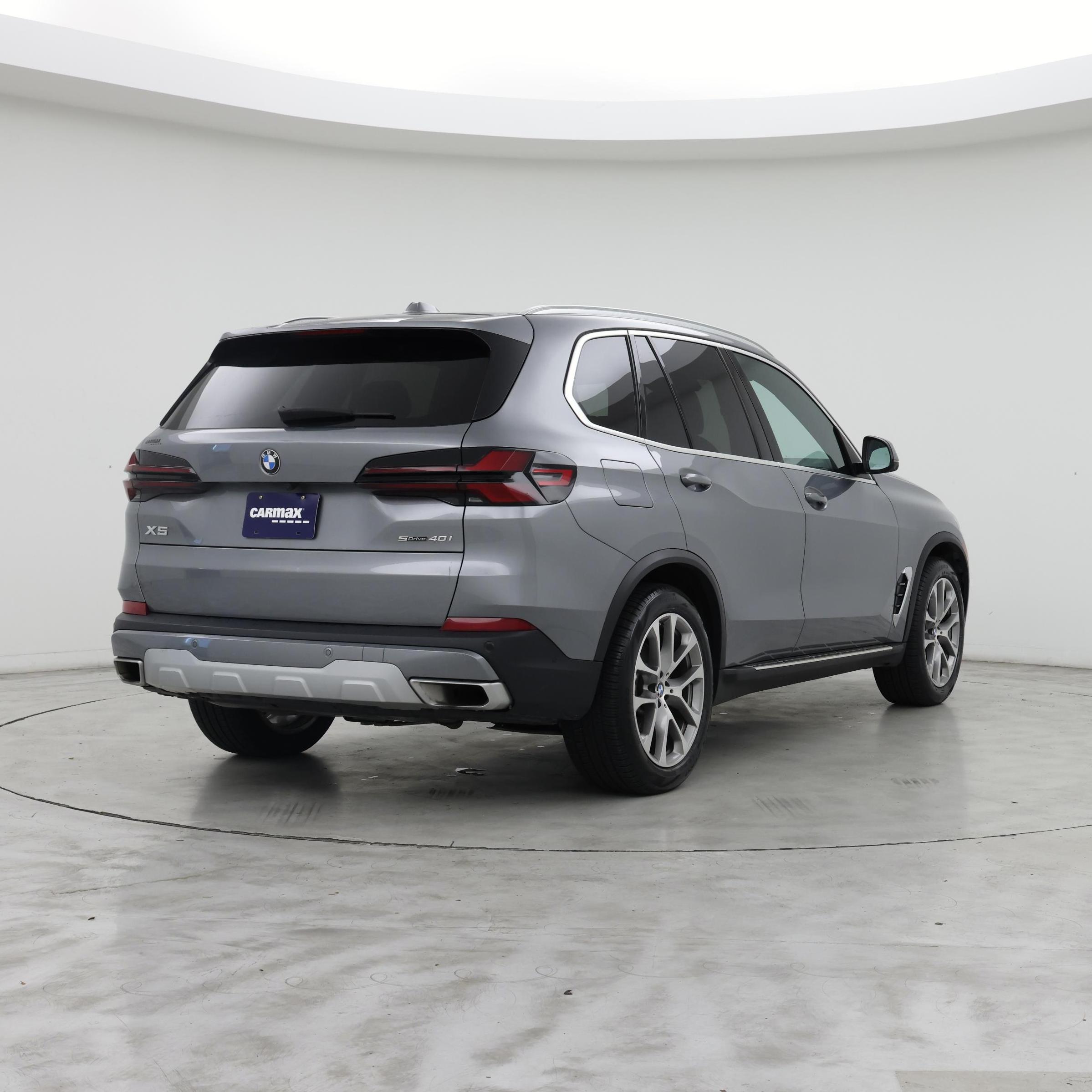 Thumbnail: 2024 BMW X5 - 8