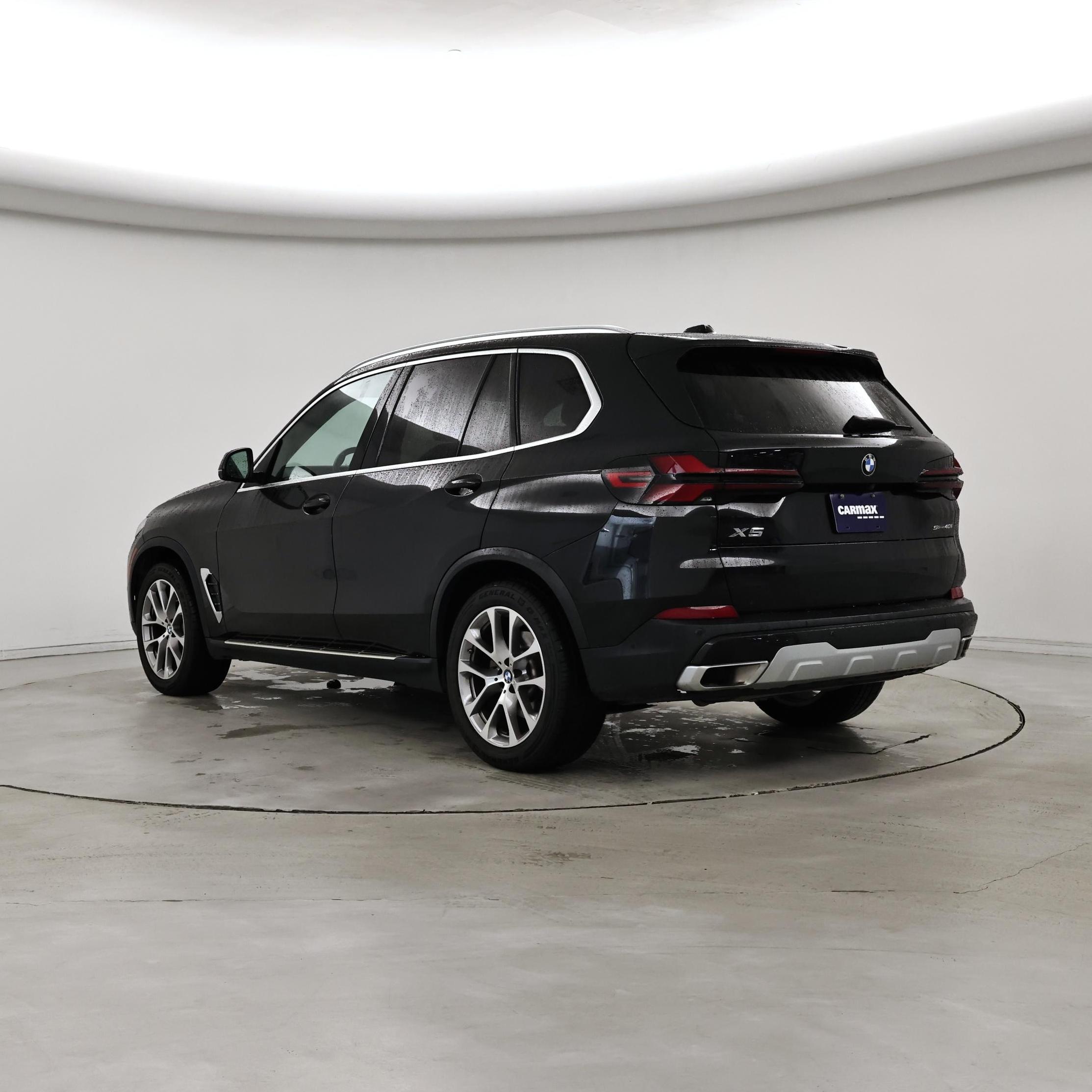 Thumbnail: 2024 BMW X5 - 2