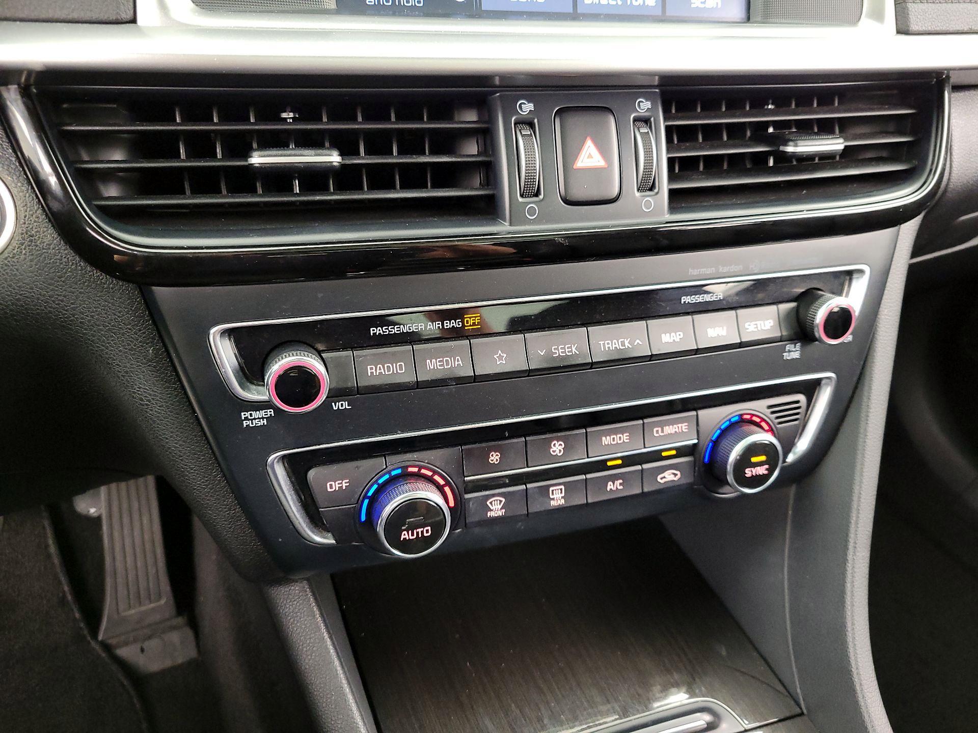 Thumbnail: 2019 Kia Optima - 17