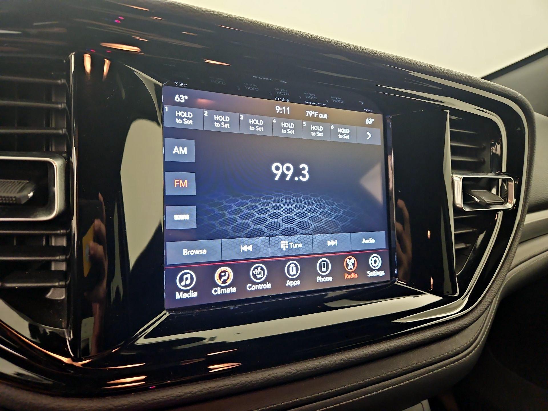 Thumbnail: 2023 Dodge Durango - 15