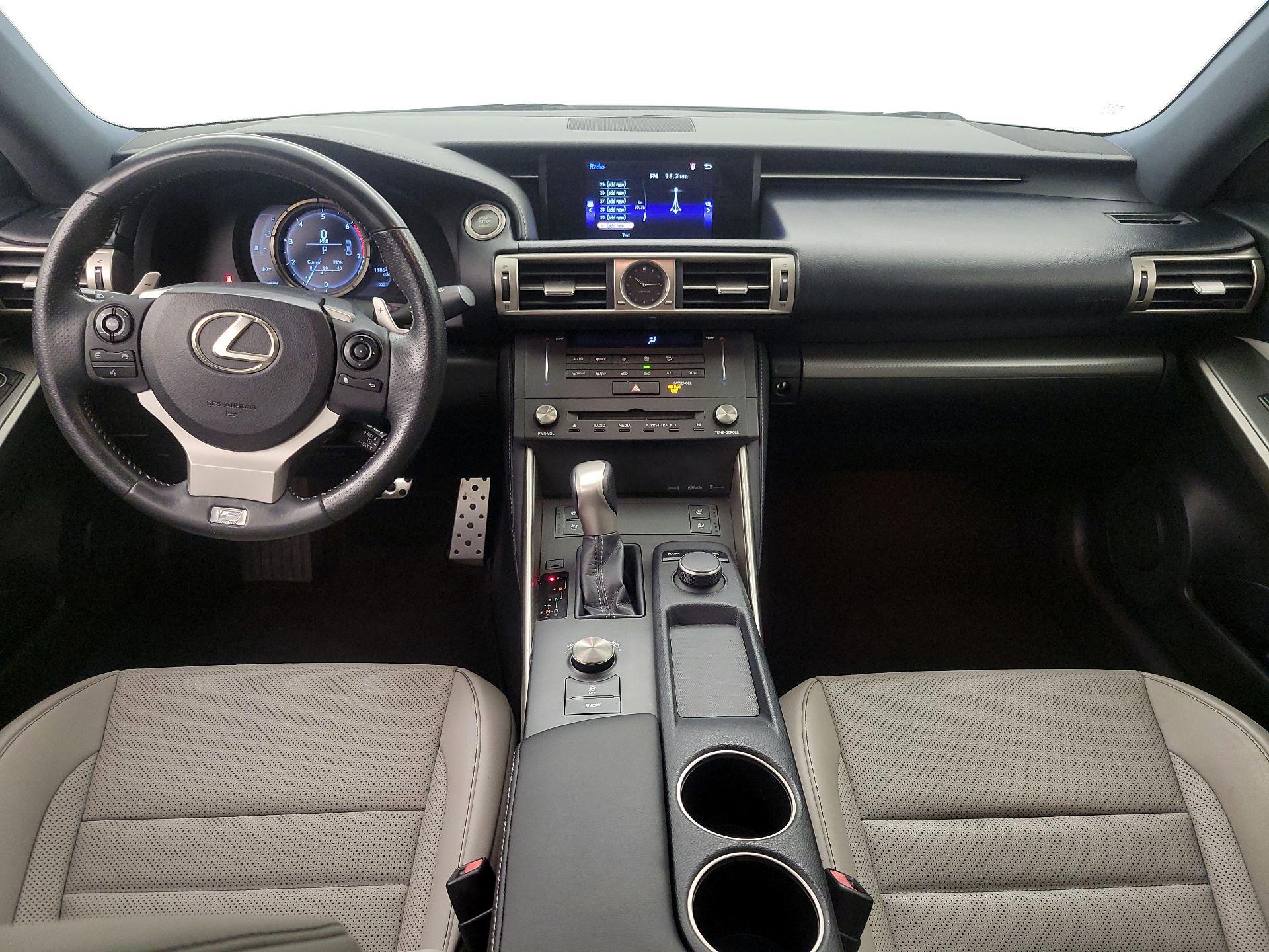 Thumbnail: 2016 Lexus IS - 9