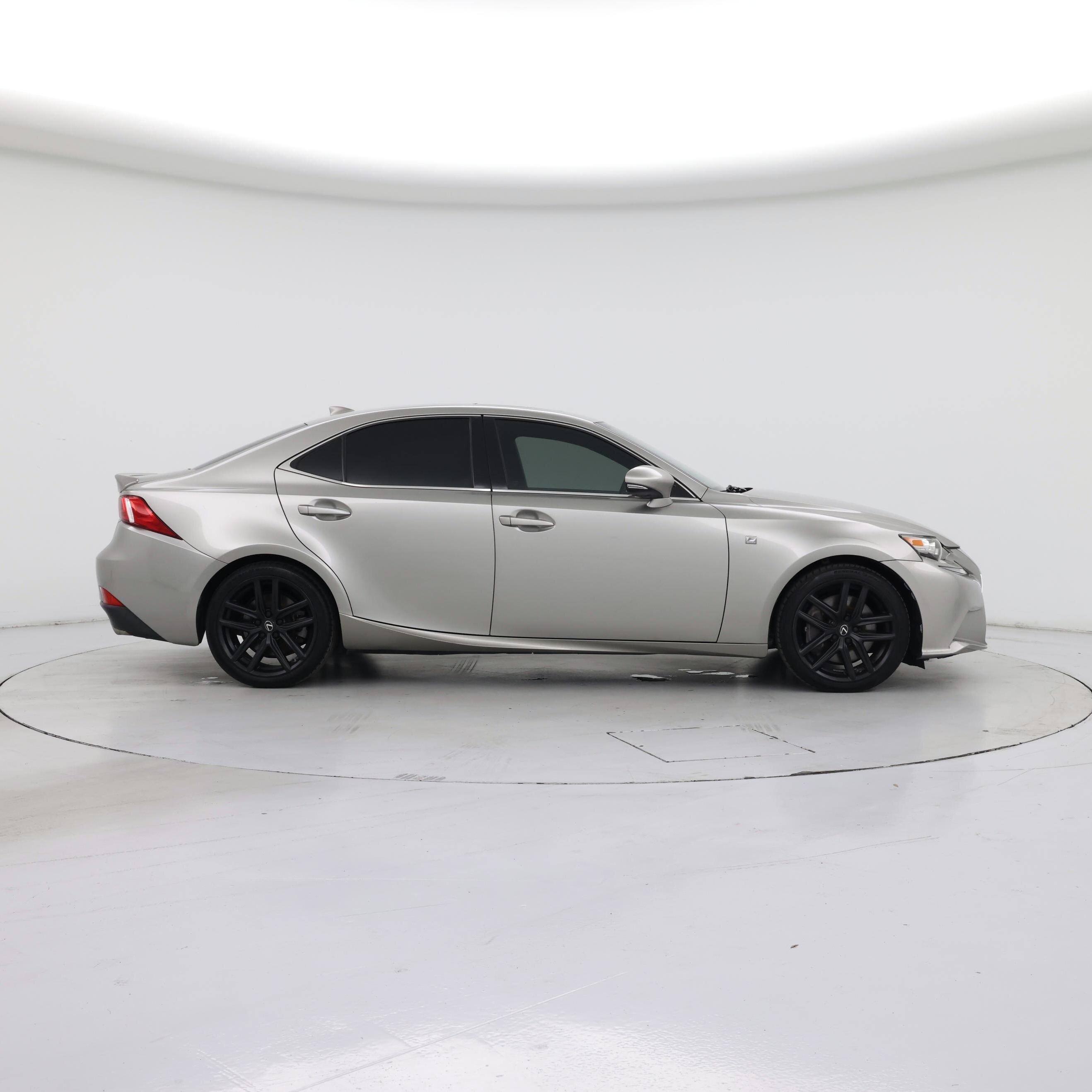Thumbnail: 2016 Lexus IS - 7