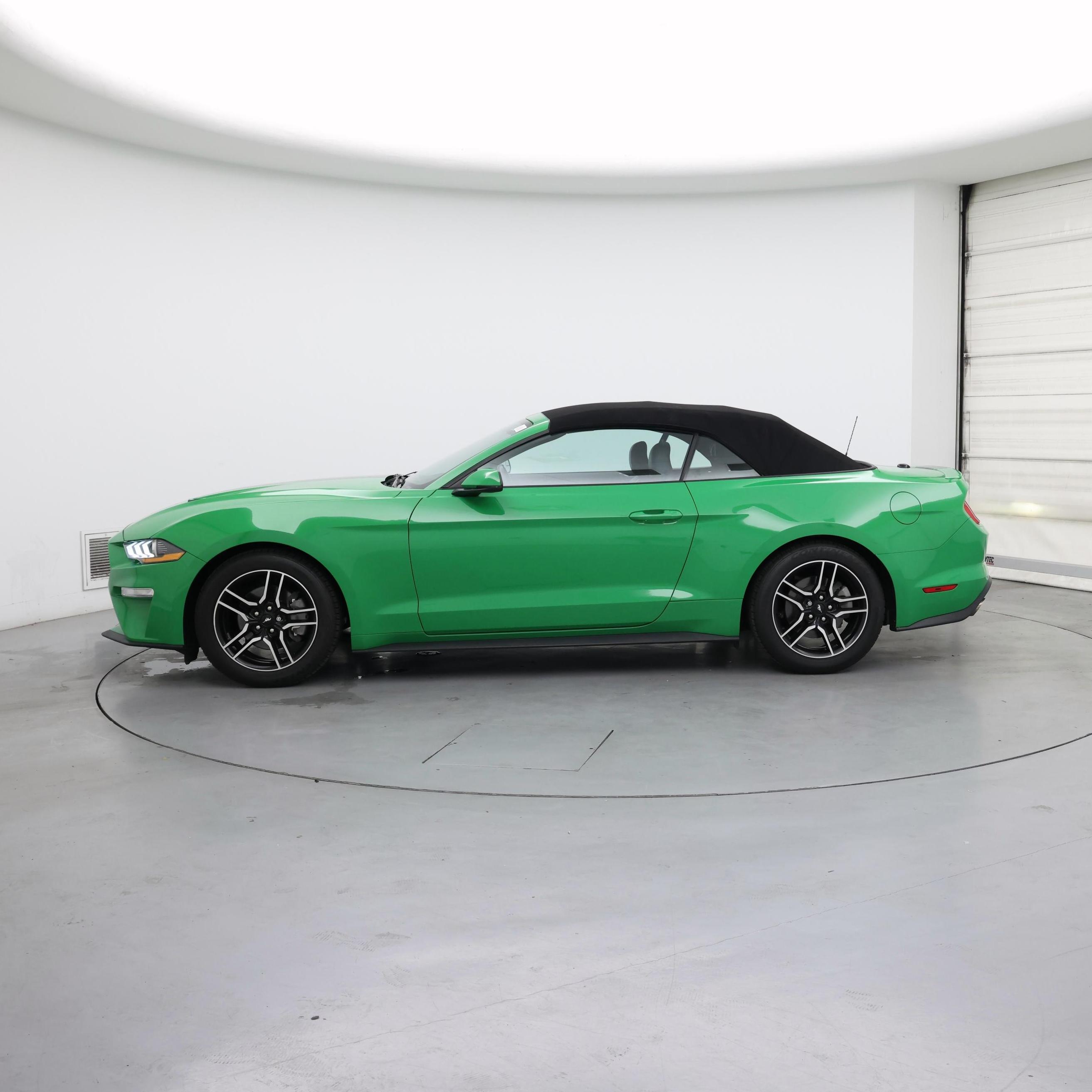 Thumbnail: 2019 Ford Mustang - 3