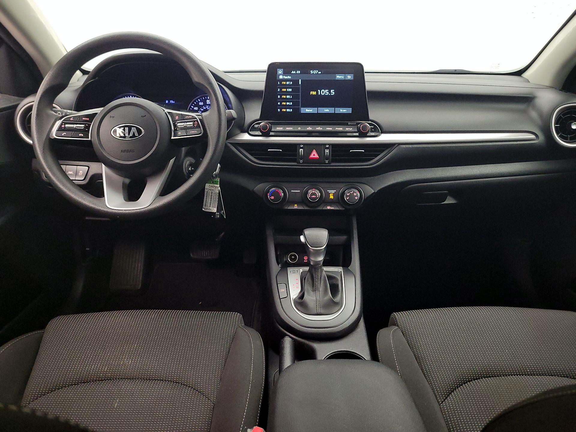 Thumbnail: 2020 Kia Forte - 9
