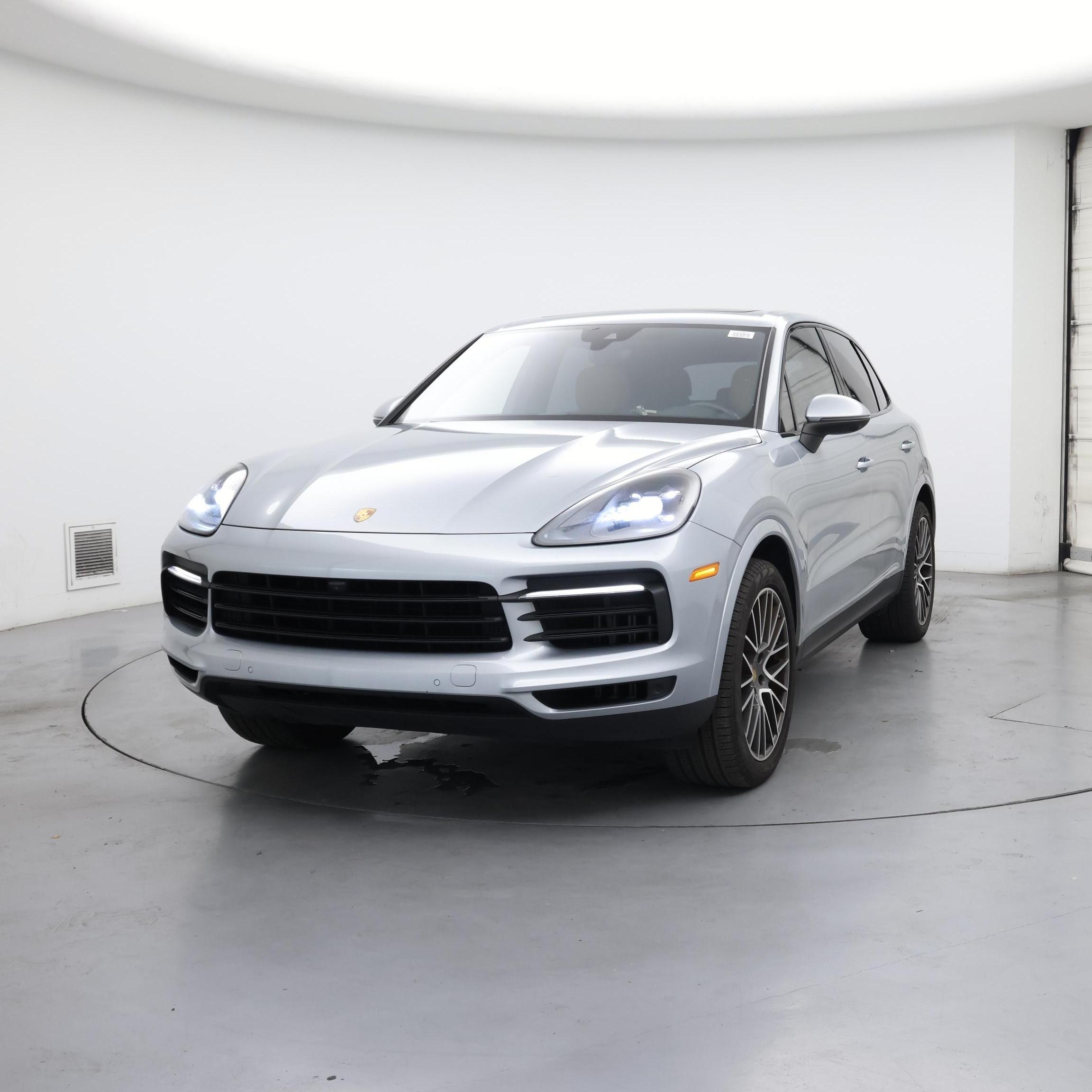 Thumbnail: 2020 Porsche Cayenne - 4