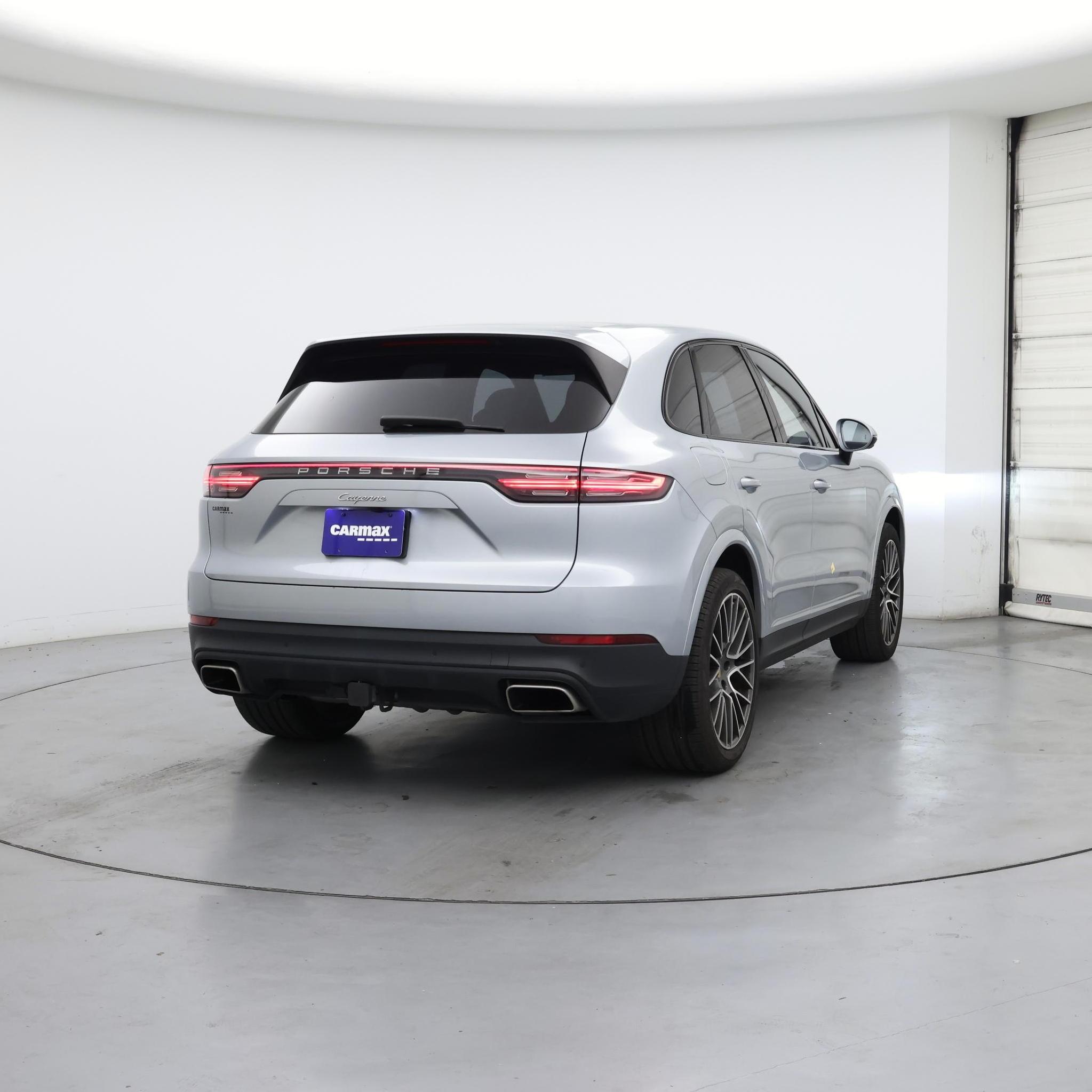 Thumbnail: 2020 Porsche Cayenne - 8