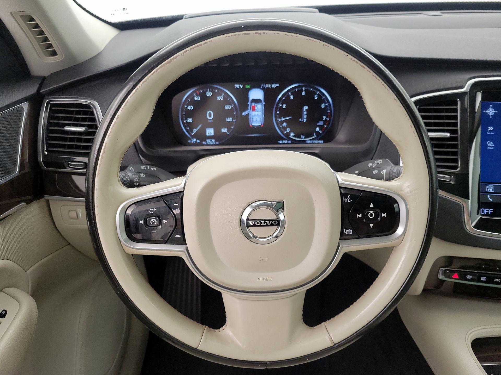 Thumbnail: 2018 Volvo XC90 - 10