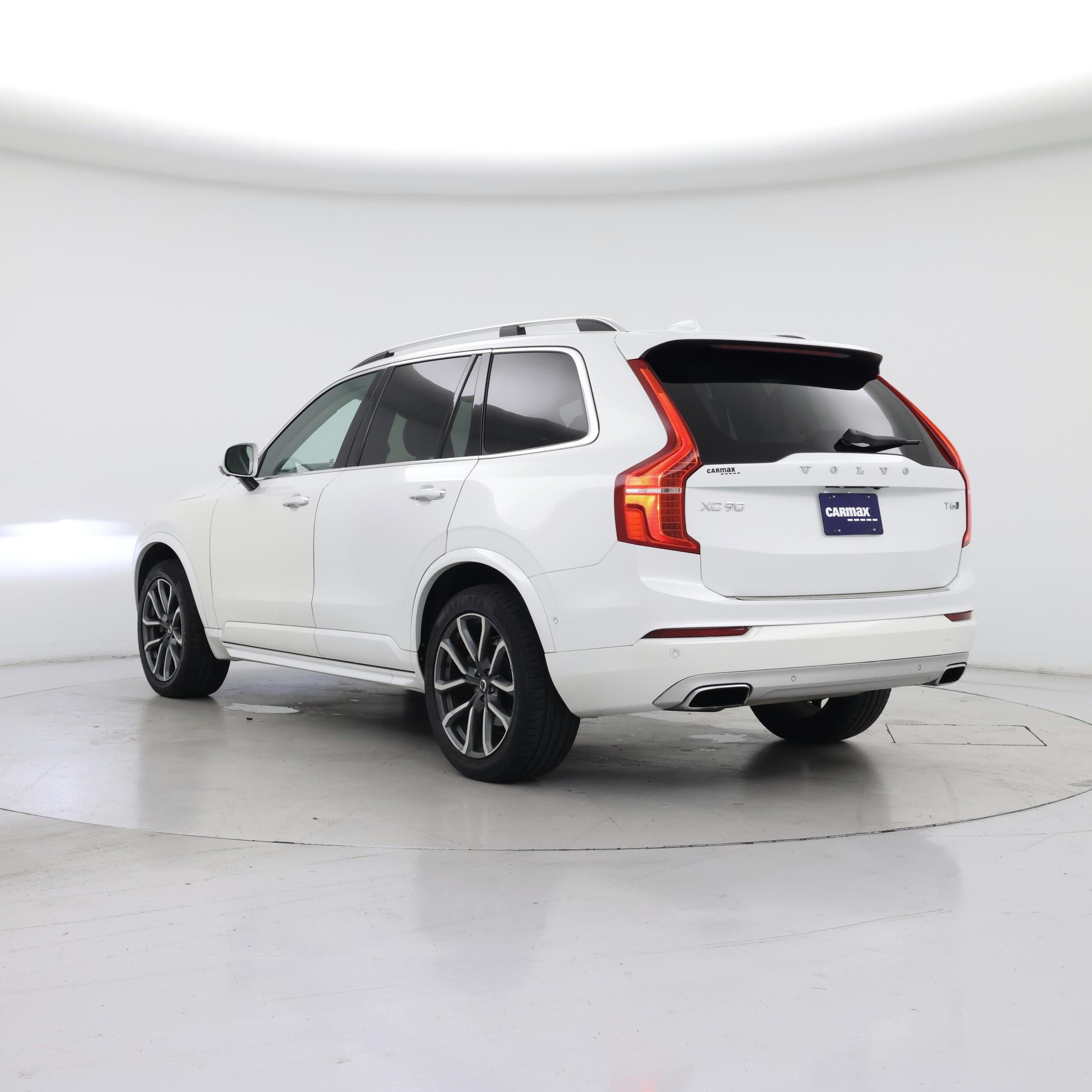 Thumbnail: 2018 Volvo XC90 - 2