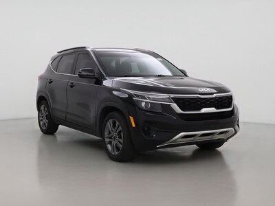 Black 2022 Kia Seltos S