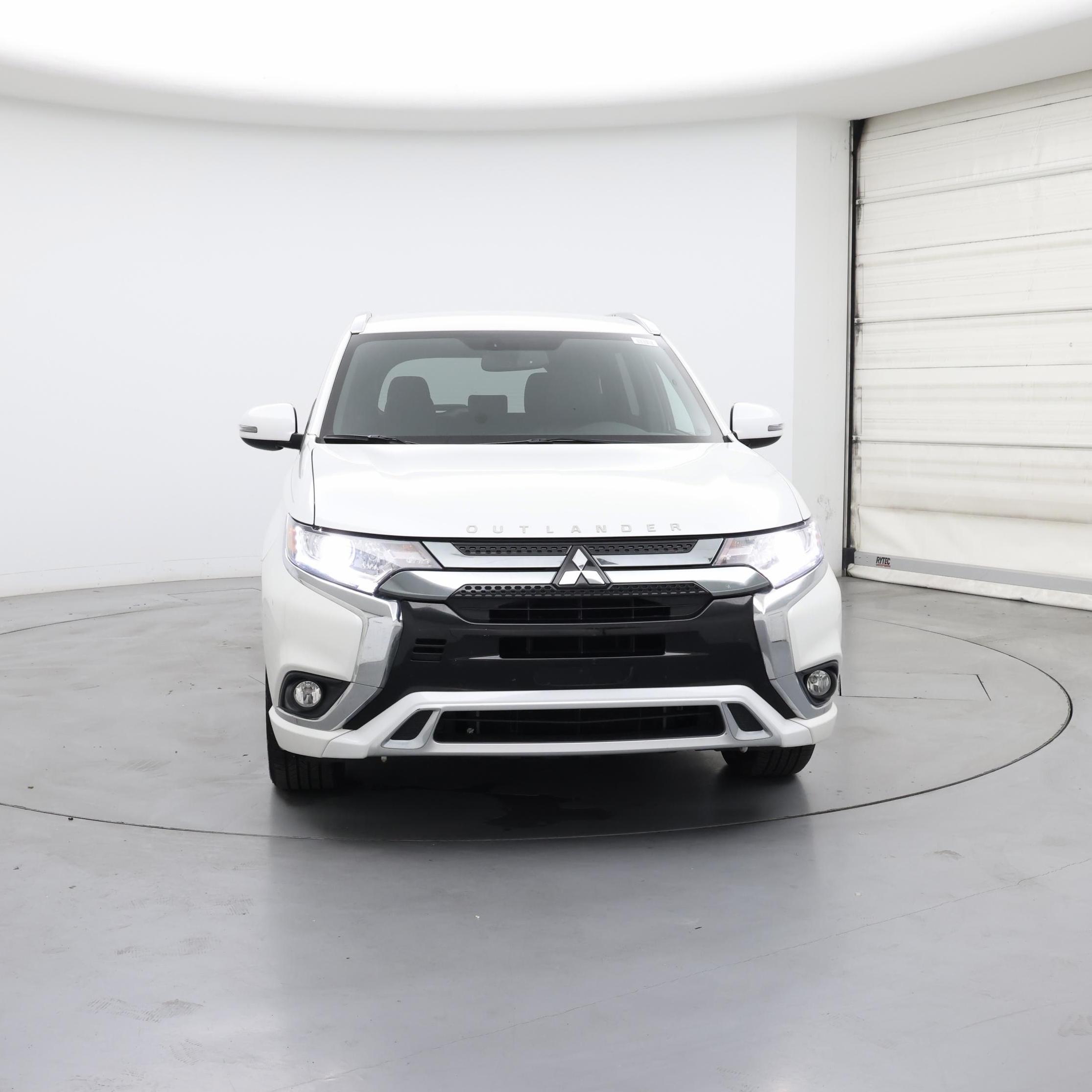 Thumbnail: 2019 Mitsubishi Outlander - 5