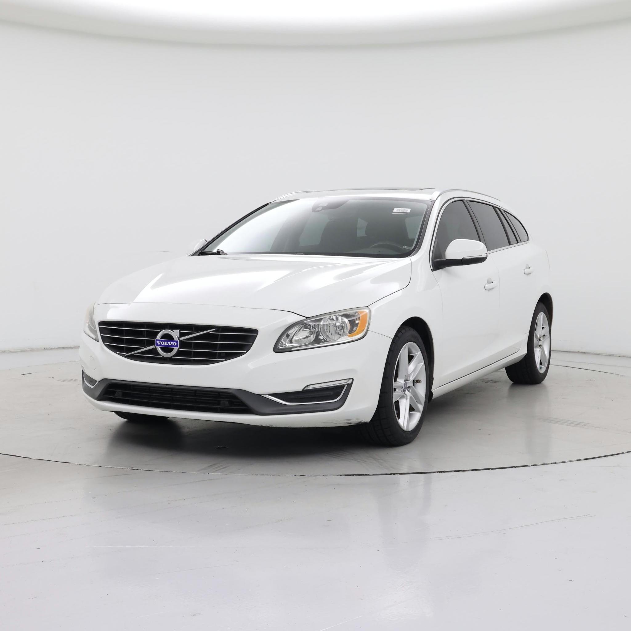 Thumbnail: 2015 Volvo V60 - 4