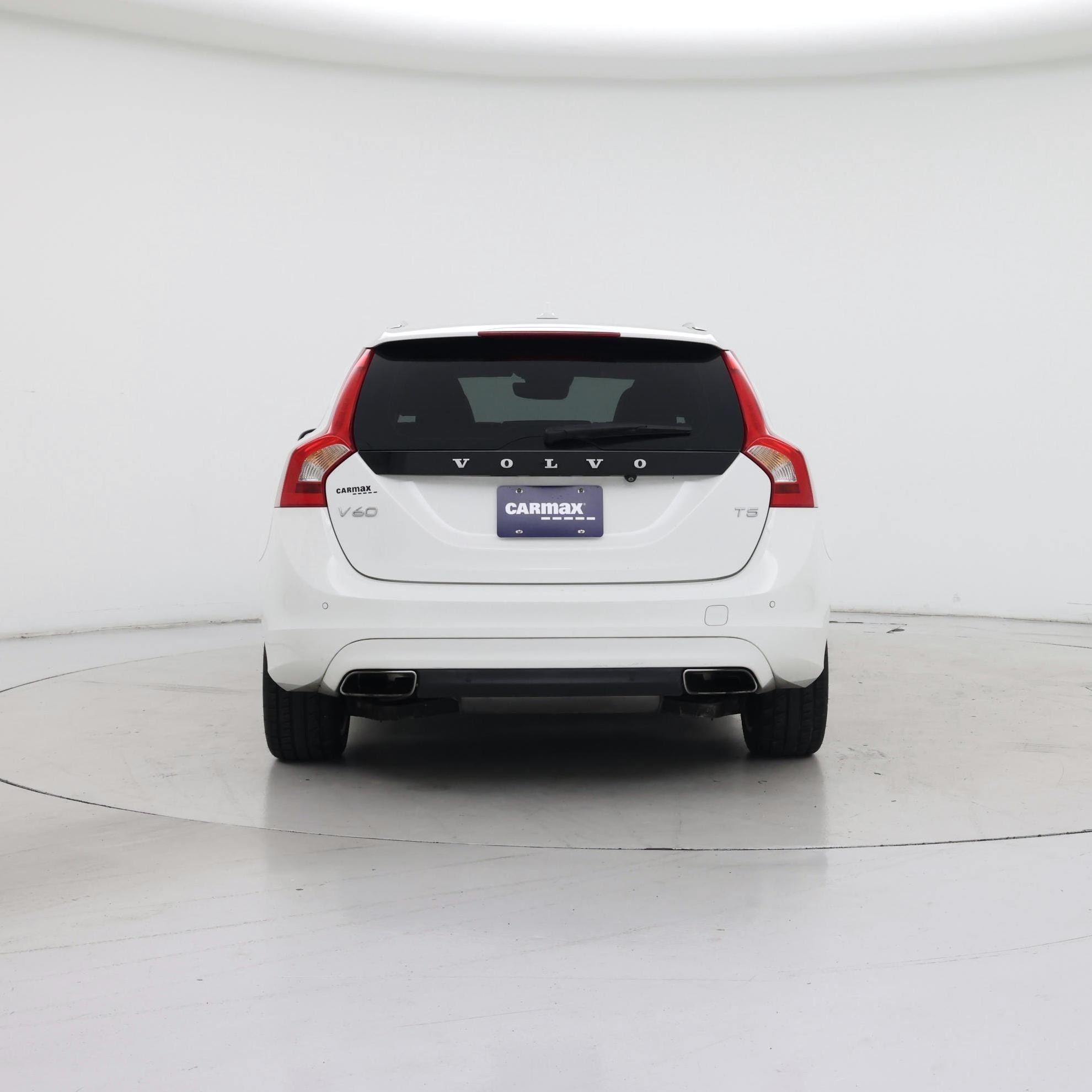 Thumbnail: 2015 Volvo V60 - 6