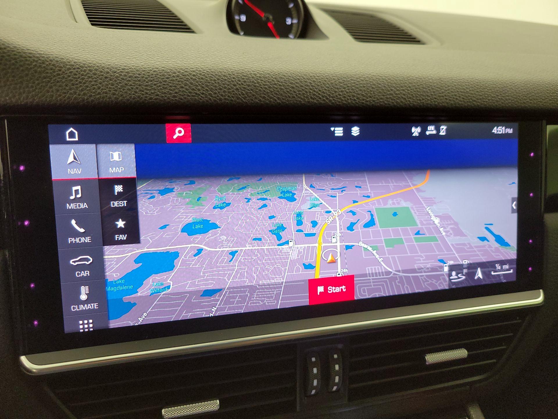 Thumbnail: 2019 Porsche Cayenne - 14