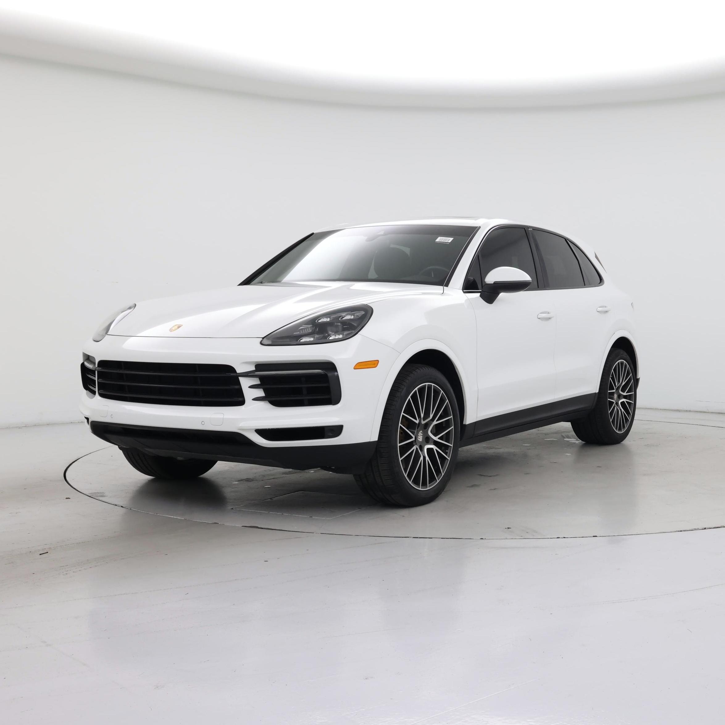 Thumbnail: 2019 Porsche Cayenne - 4