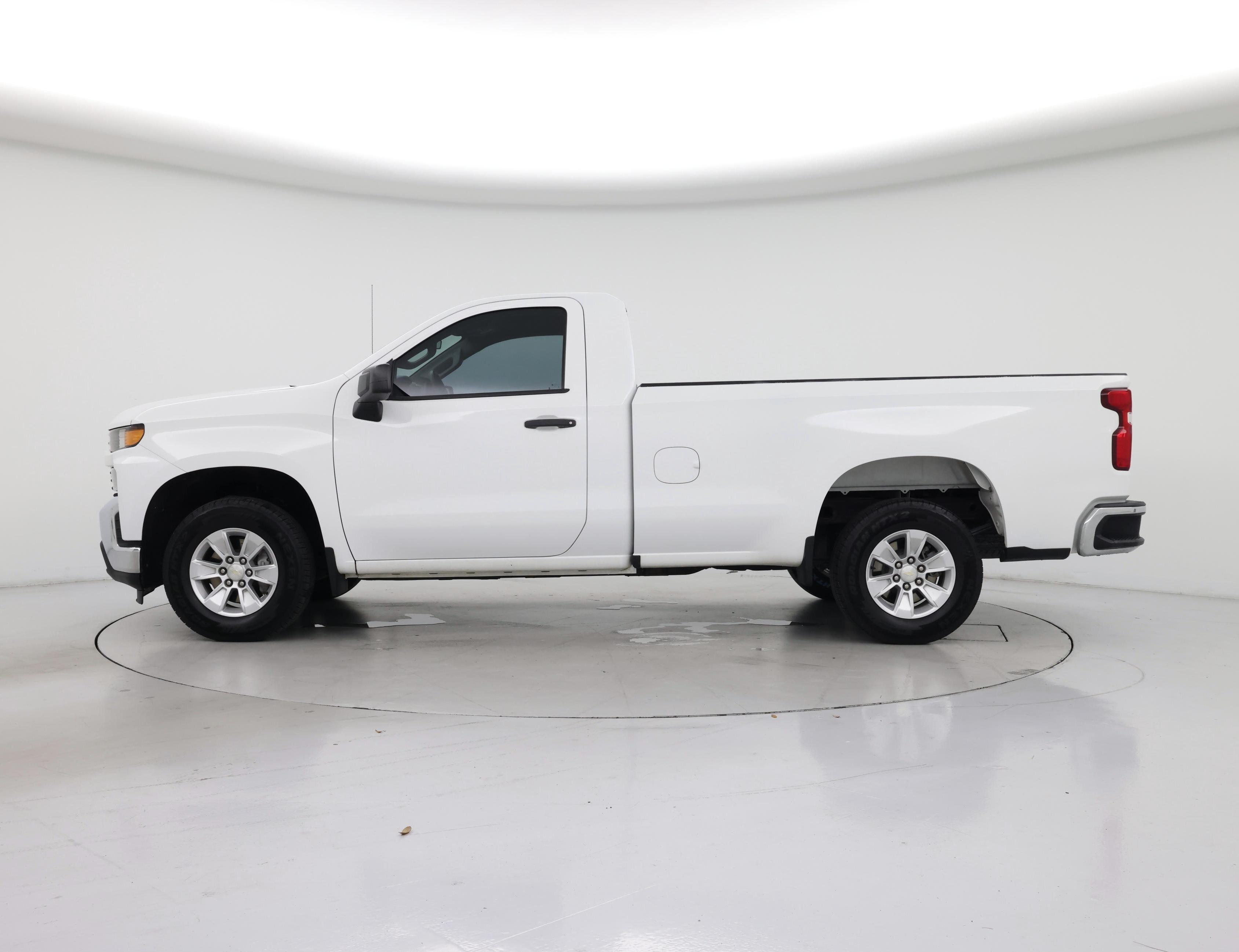 Thumbnail: 2020 Chevrolet Silverado 1500 - 3