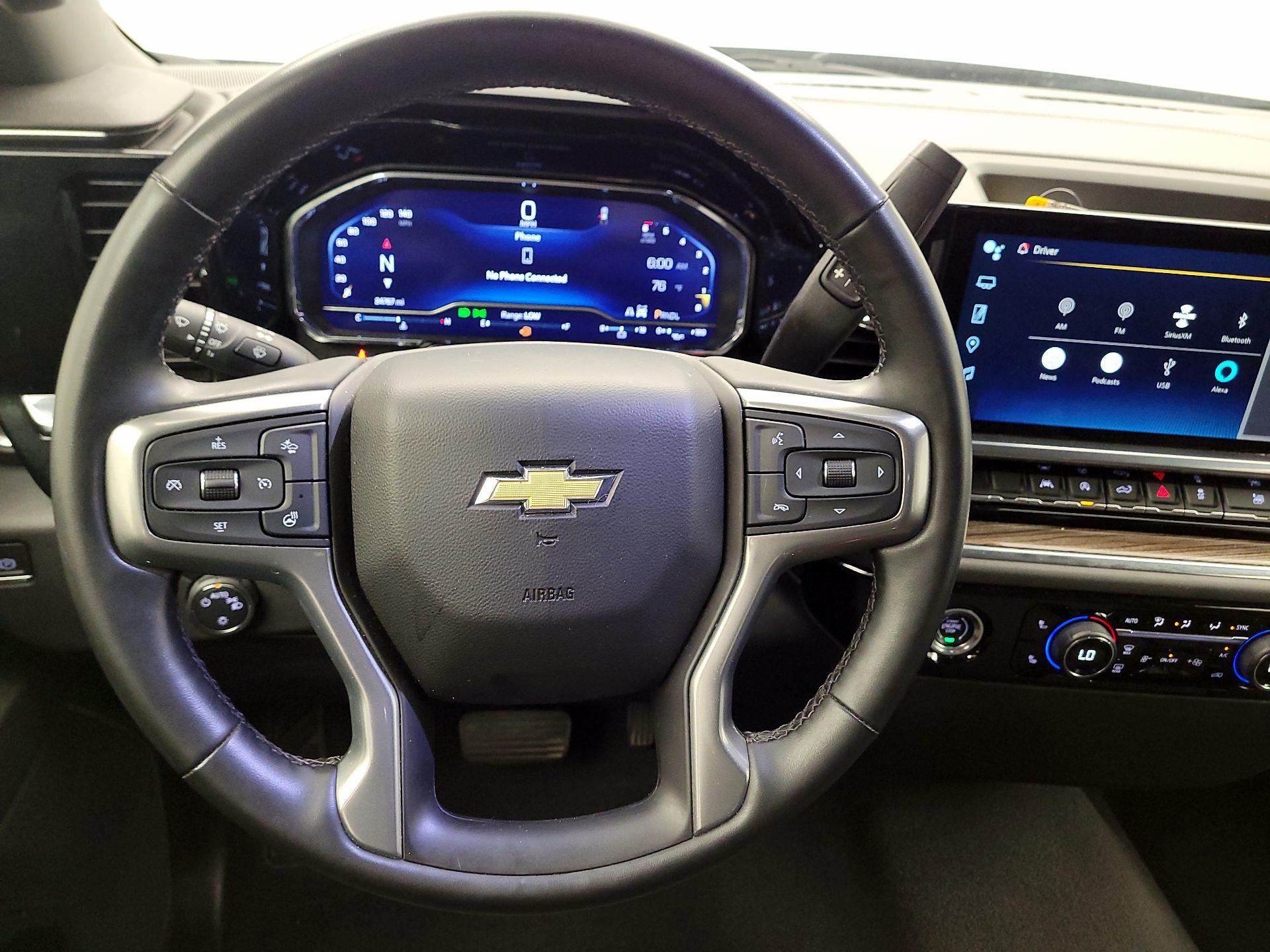 Thumbnail: 2023 Chevrolet Silverado 1500 - 10
