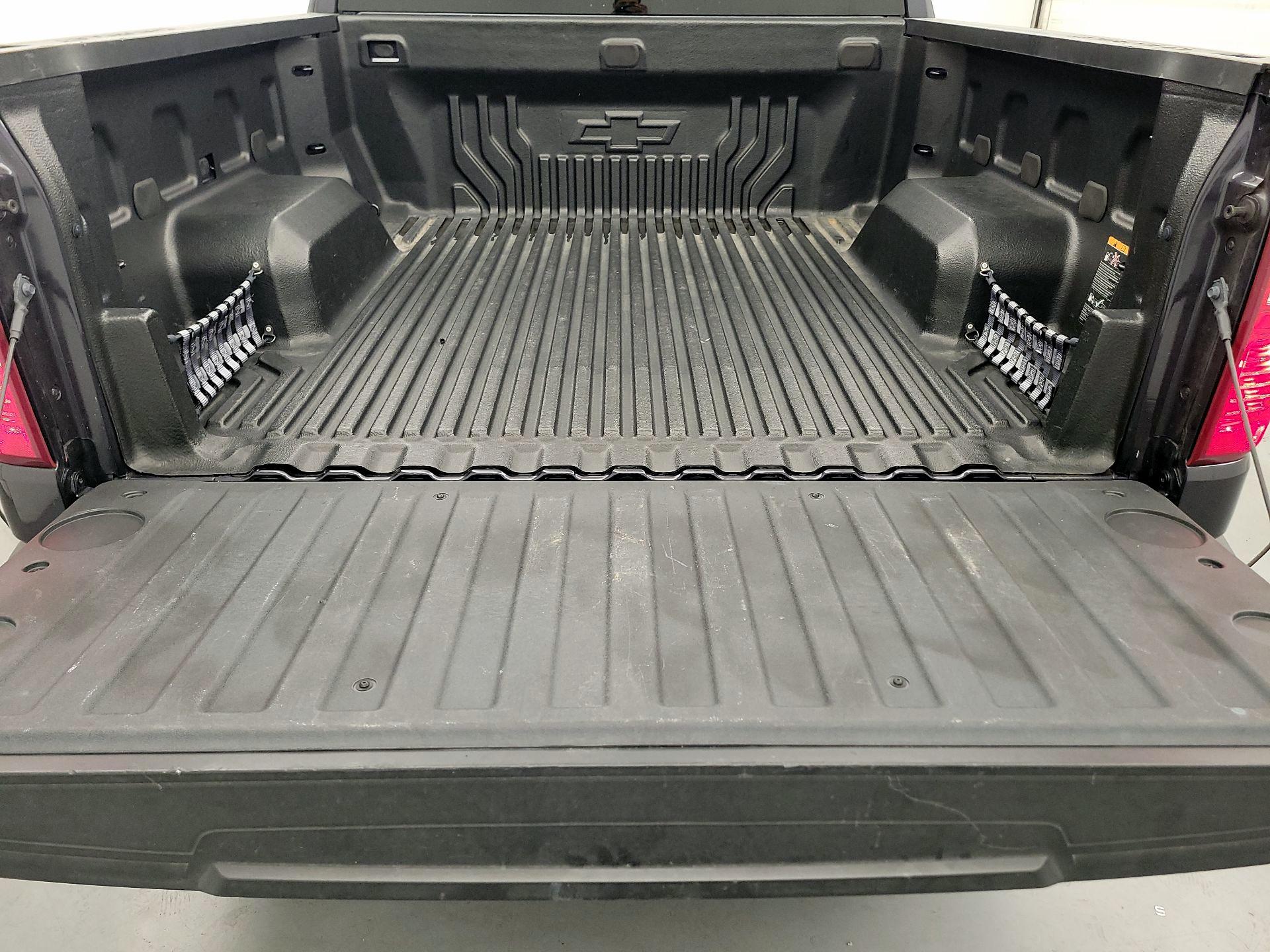 Thumbnail: 2023 Chevrolet Silverado 1500 - 16